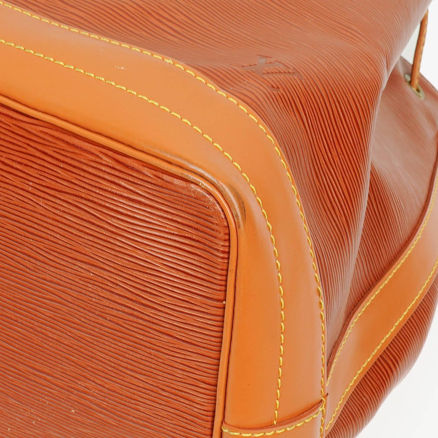 Louis Vuitton Noe Grande GM Schultertasche aus zweifarbigem Epi Leder