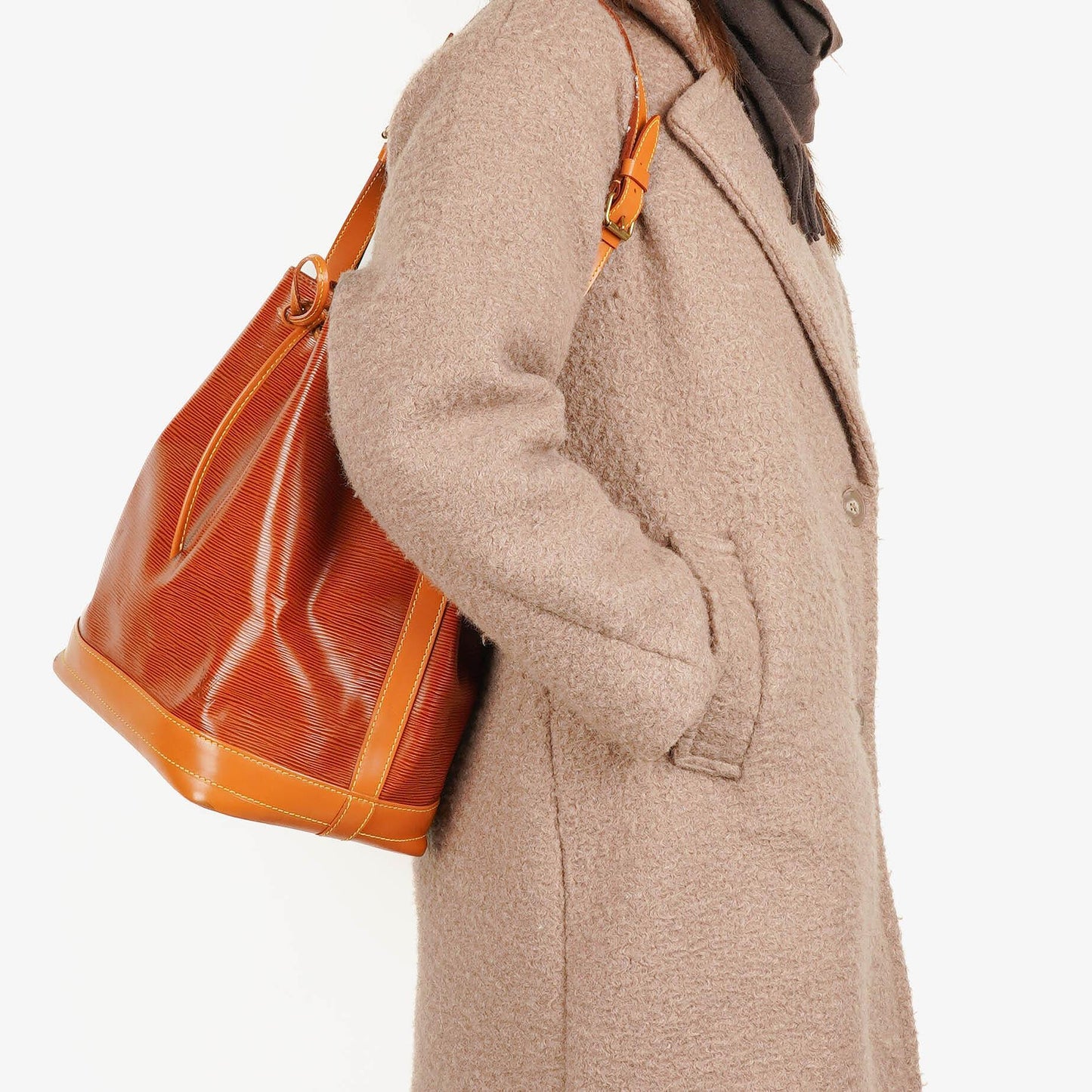 Louis Vuitton Noe Grande GM Schultertasche aus zweifarbigem Epi Leder