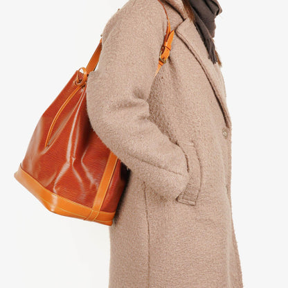 Louis Vuitton Noe Grande GM Schultertasche aus zweifarbigem Epi Leder