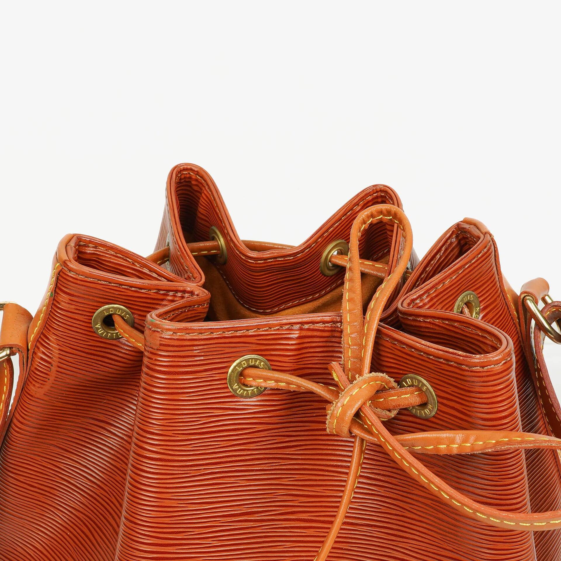 Louis Vuitton Noe Grande GM Schultertasche aus zweifarbigem Epi Leder
