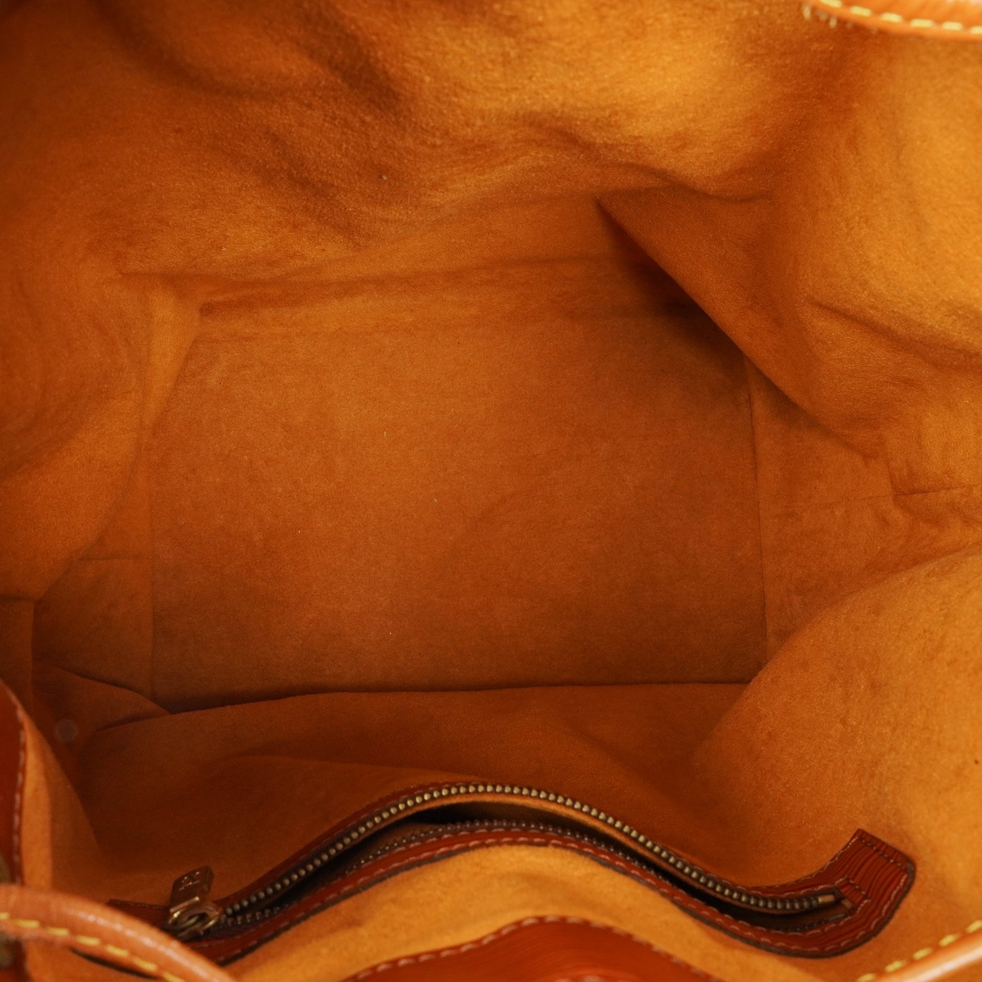 Louis Vuitton Noe Grande GM Schultertasche aus zweifarbigem Epi Leder