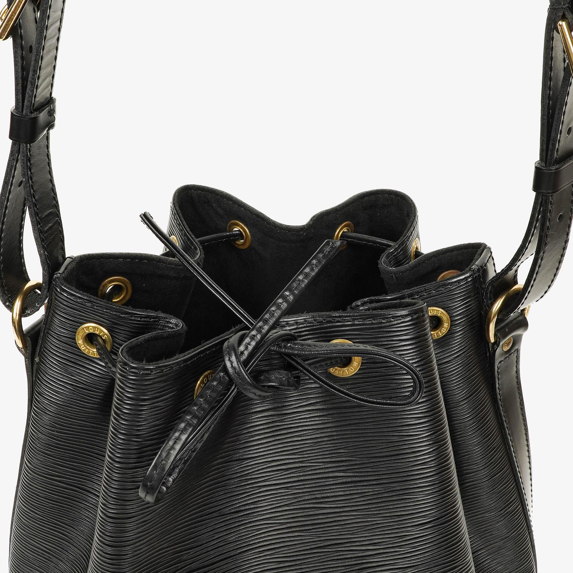 Louis Vuitton Noe Grande GM Schultertasche aus schwarzem Epi Leder