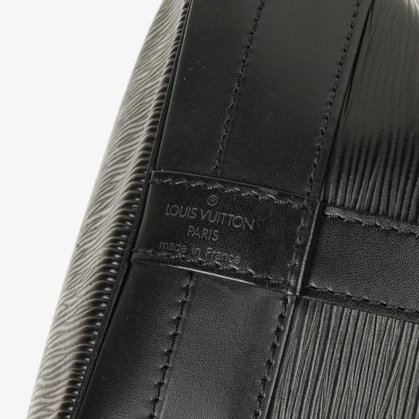 Louis Vuitton Noé Grande GM Schultertasche aus schwarzem Epi-Leder