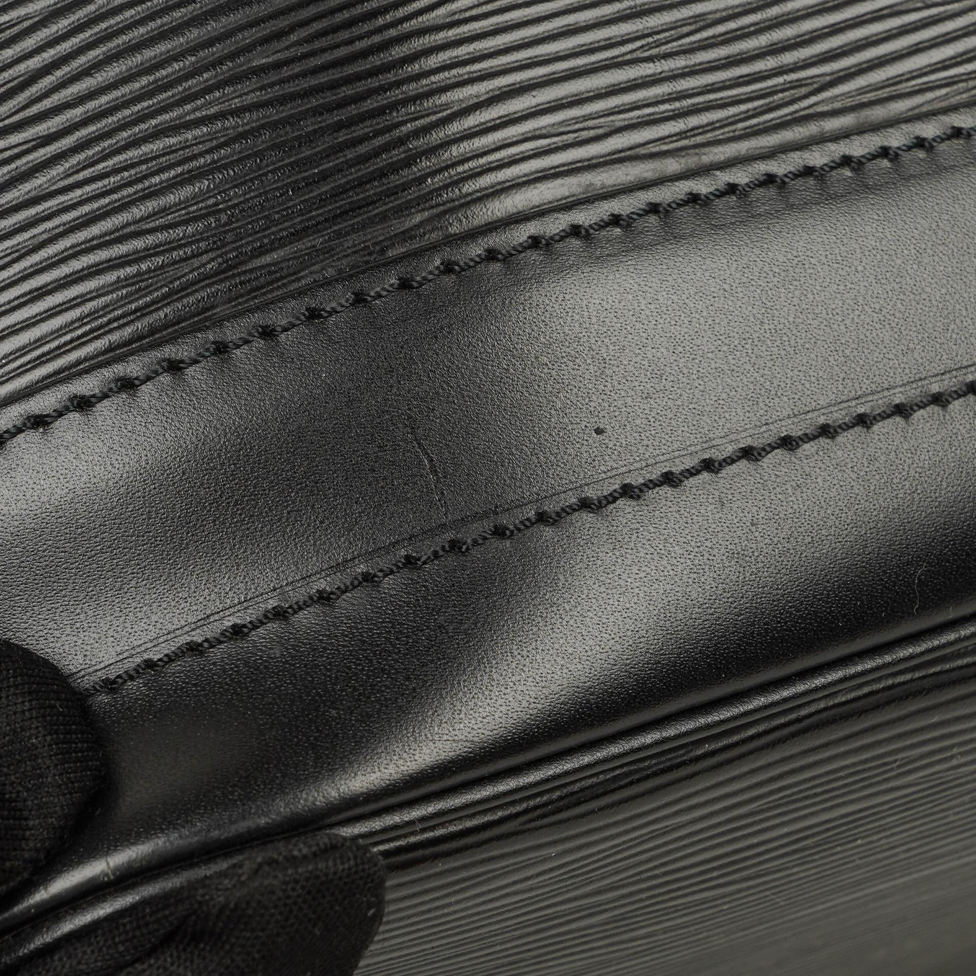 Louis Vuitton Noé Grande GM Schultertasche aus schwarzem Epi-Leder