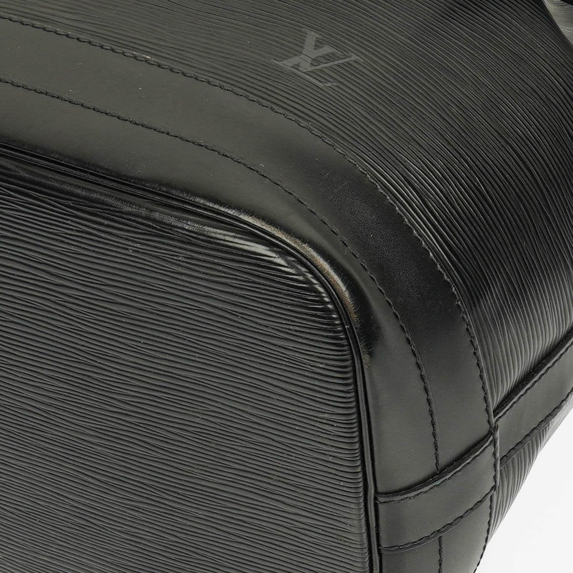 Louis Vuitton Noe Grande GM Schultertasche aus schwarzem Epi Leder
