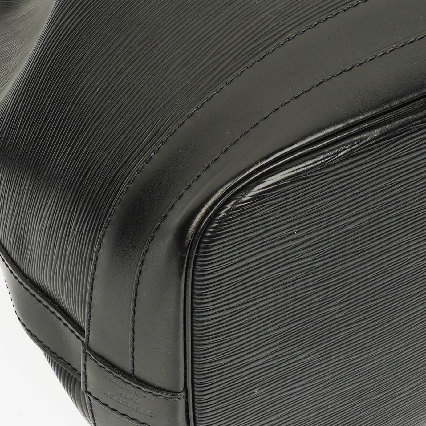 Louis Vuitton Noe Grande GM Schultertasche aus schwarzem Epi Leder