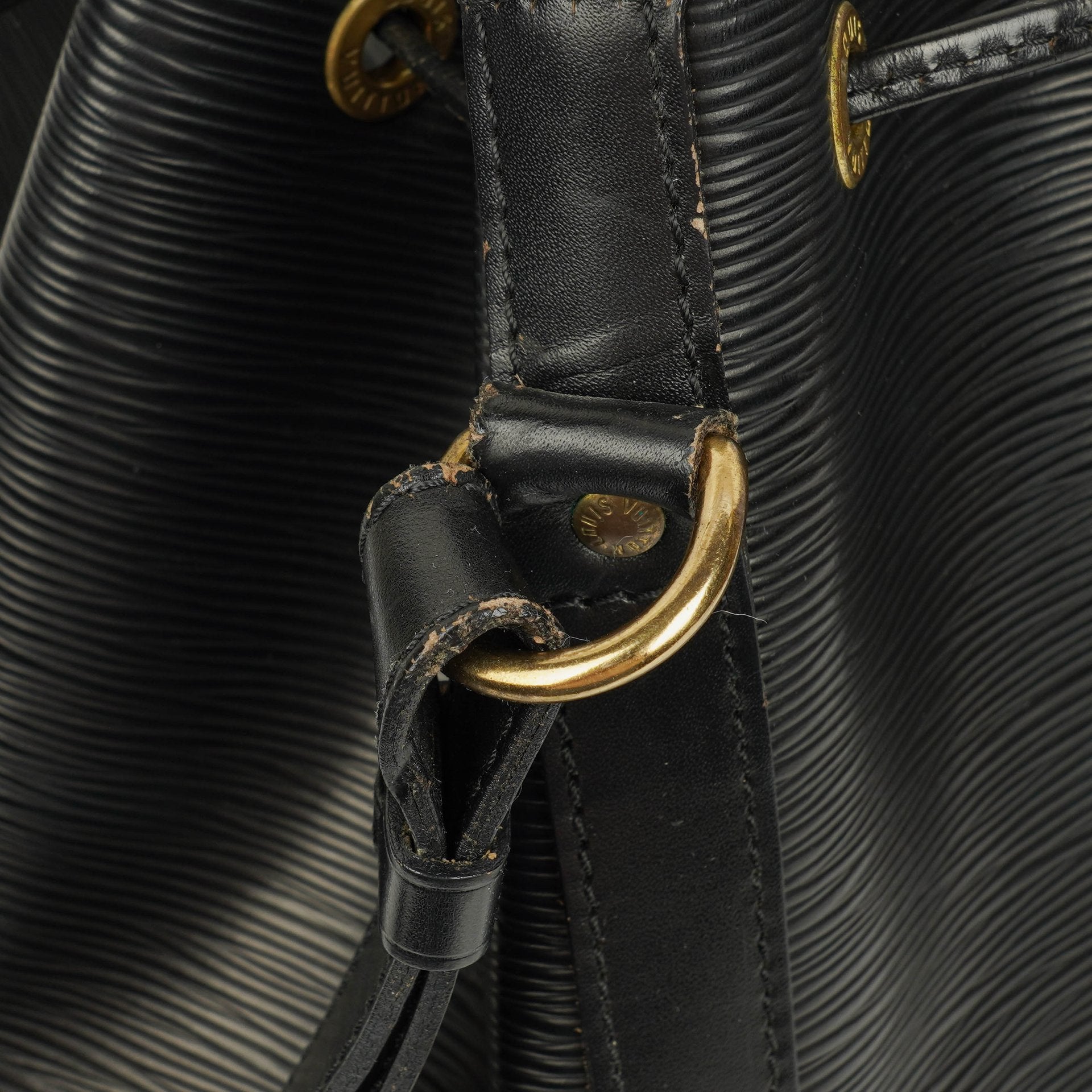 Louis Vuitton Noe Grande GM Schultertasche aus schwarzem Epi Leder