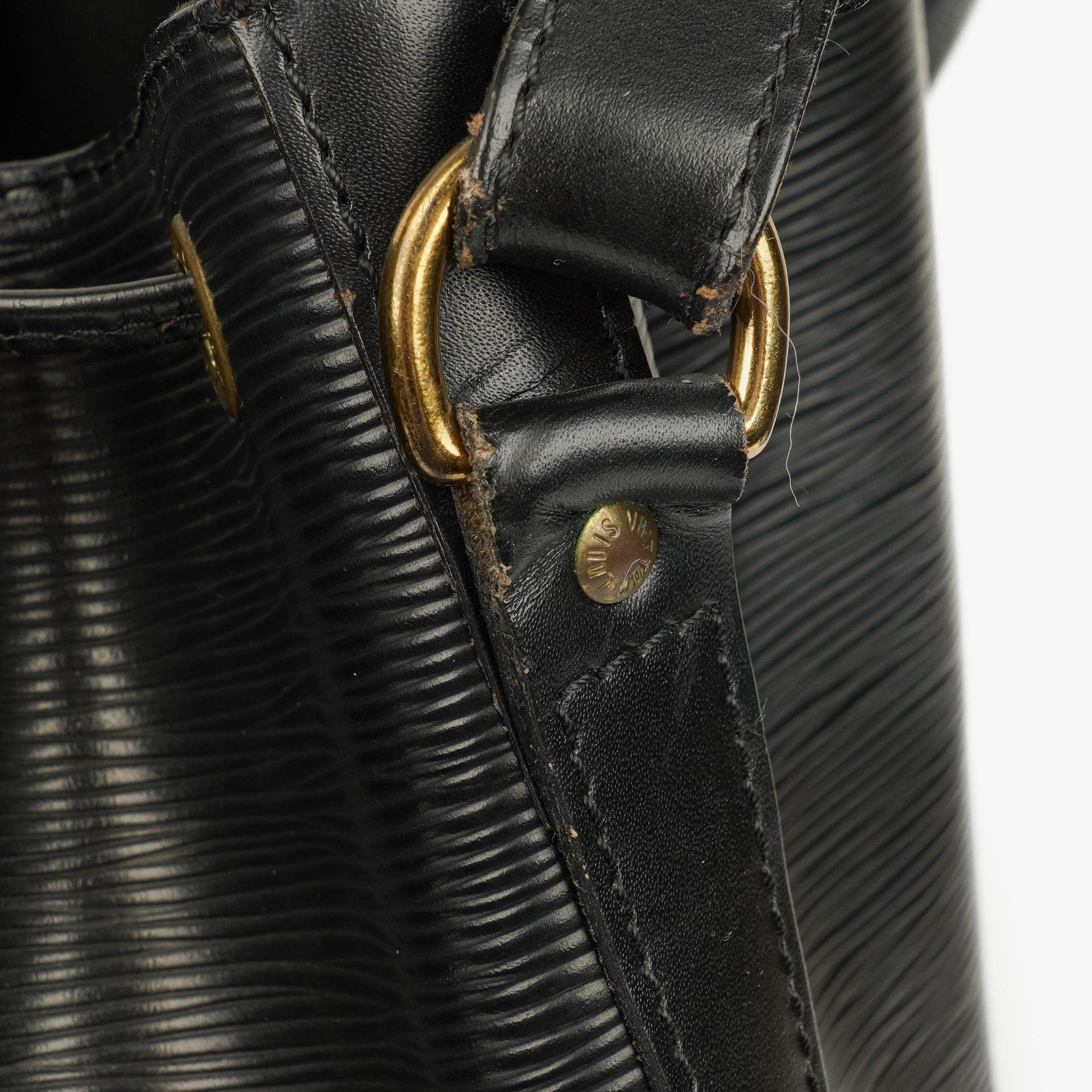 Louis Vuitton Noe Grande GM Schultertasche aus schwarzem Epi Leder