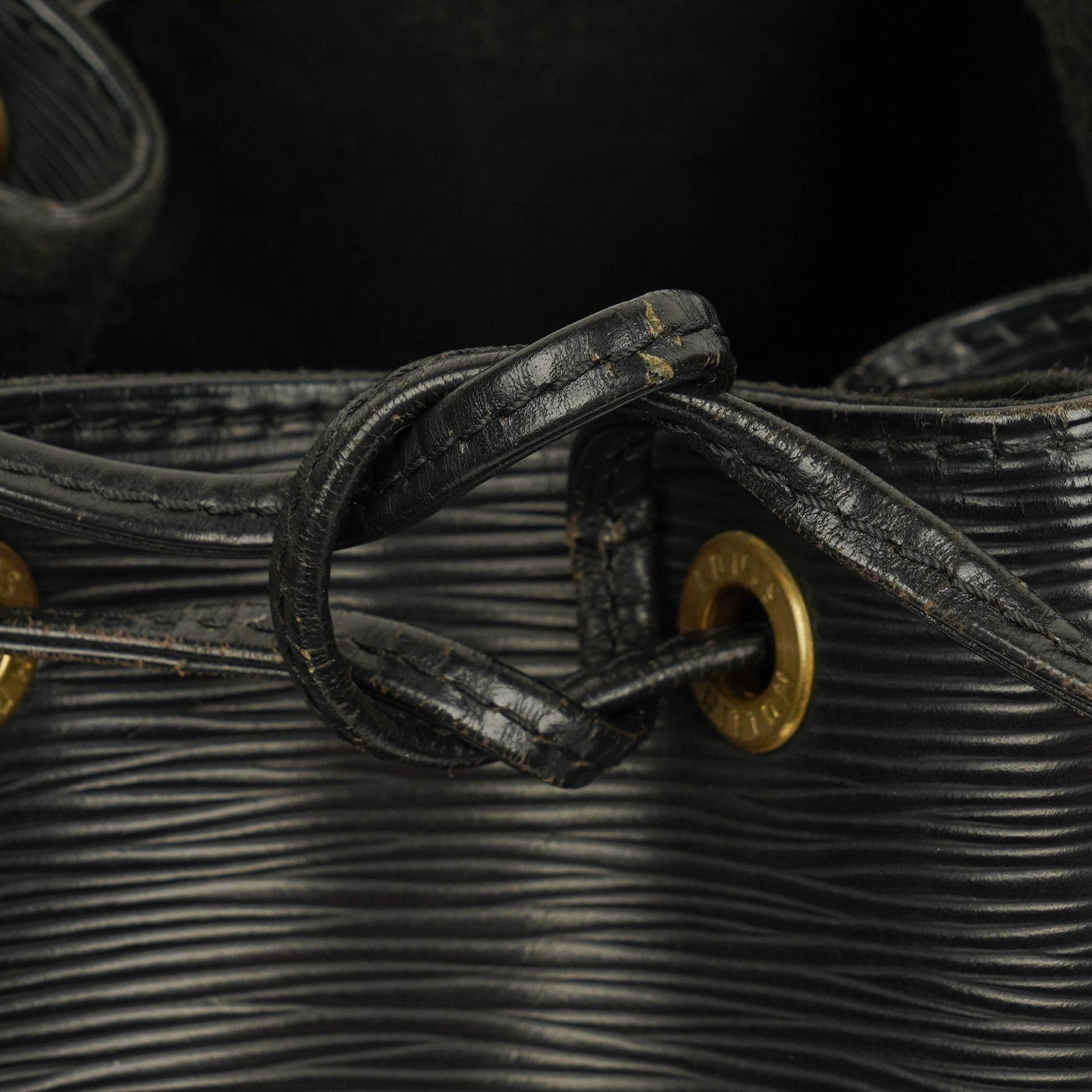 Louis Vuitton Noe Grande GM Schultertasche aus schwarzem Epi Leder