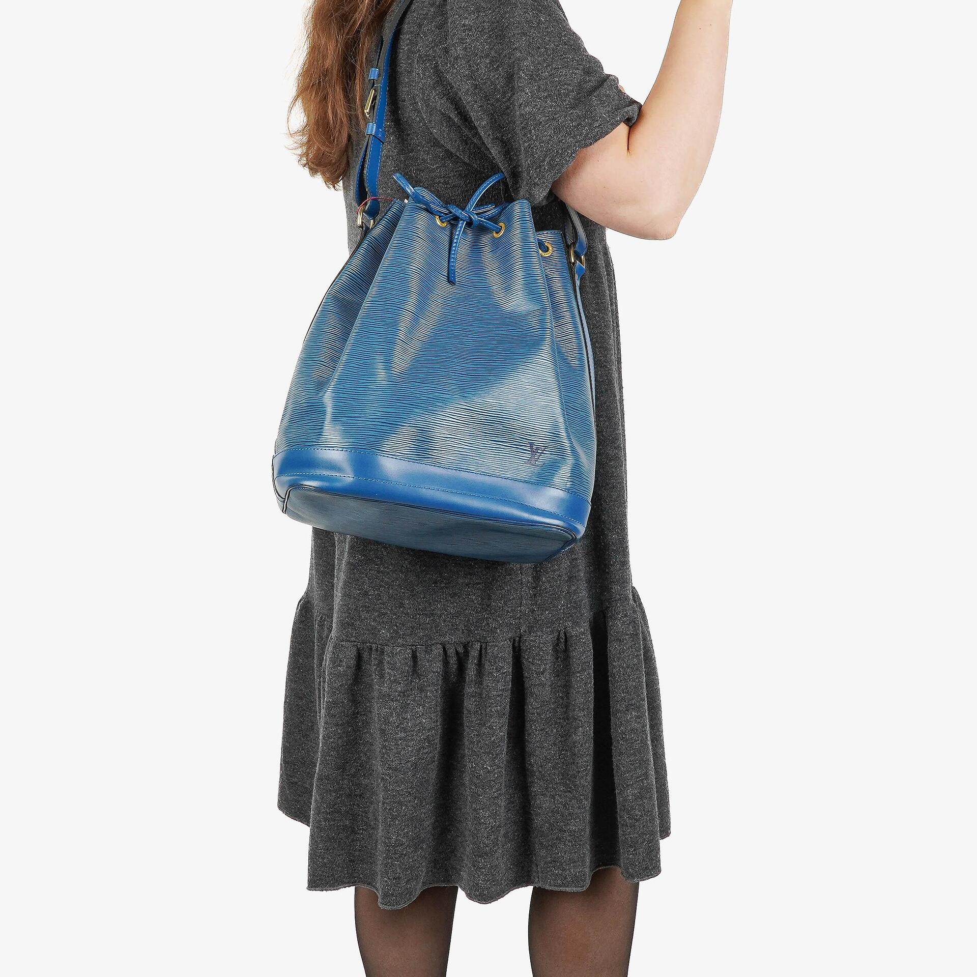 Louis Vuitton Noé Grande GM Schultertasche aus blauem Epi-Leder