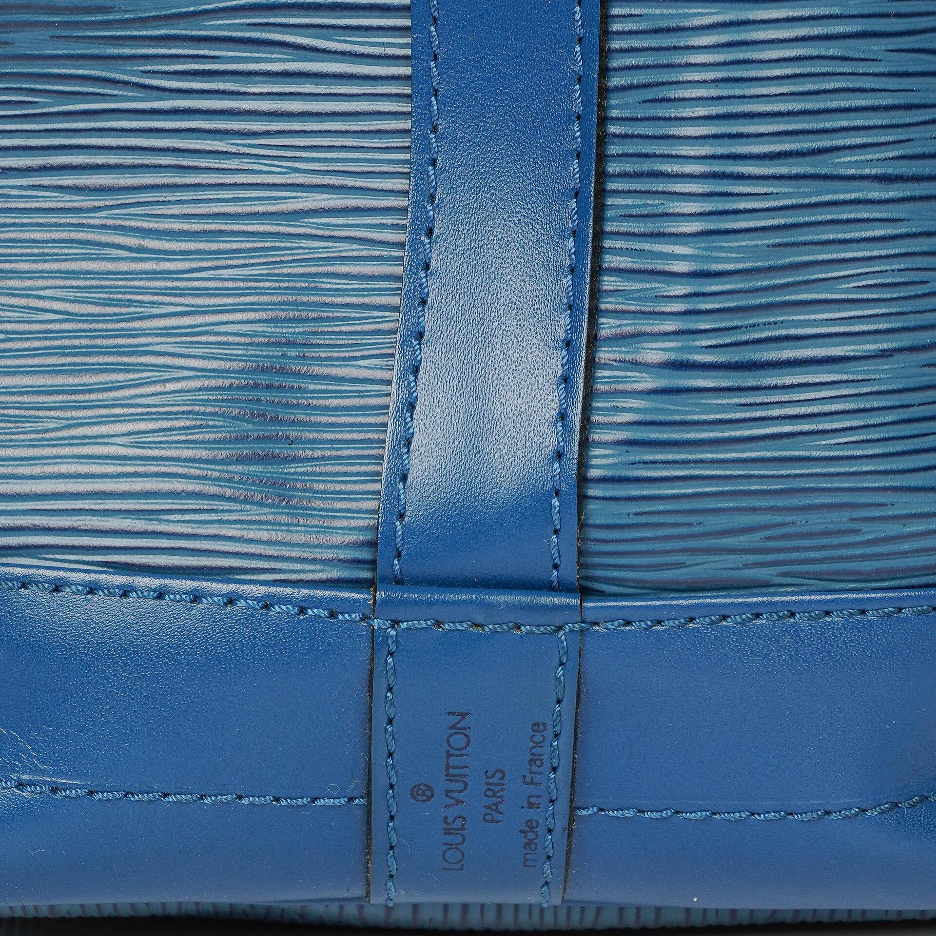 Louis Vuitton Noé Grande GM Schultertasche aus blauem Epi-Leder
