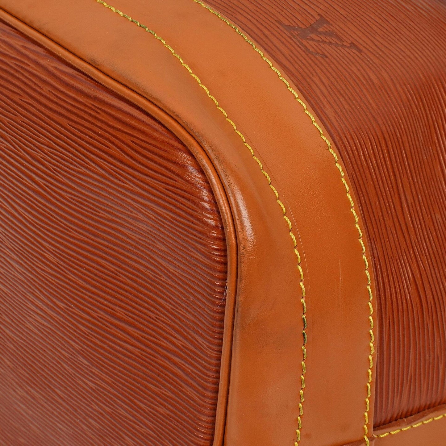 Louis Vuitton Noe Grande GM Schultertasche aus braunem Epi Leder