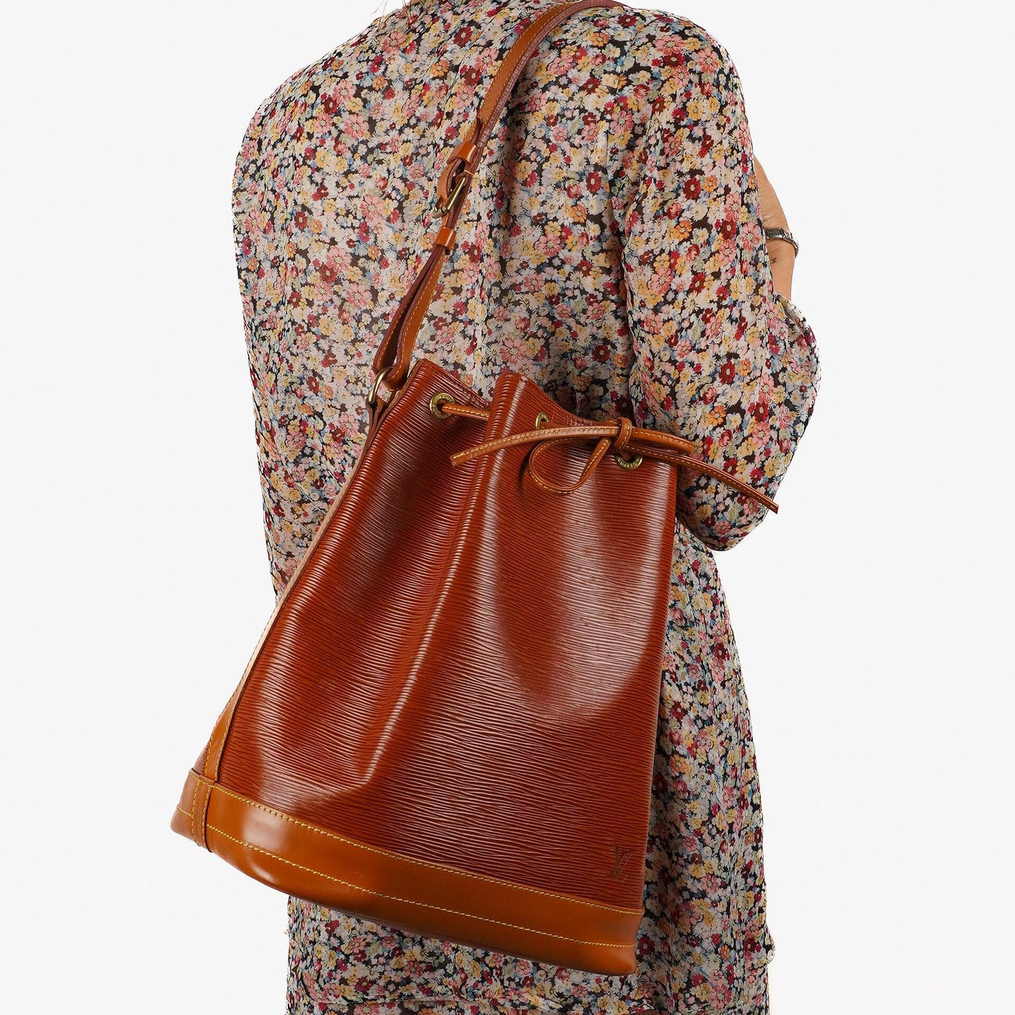 Louis Vuitton Noe Grande GM Schultertasche aus braunem Epi Leder