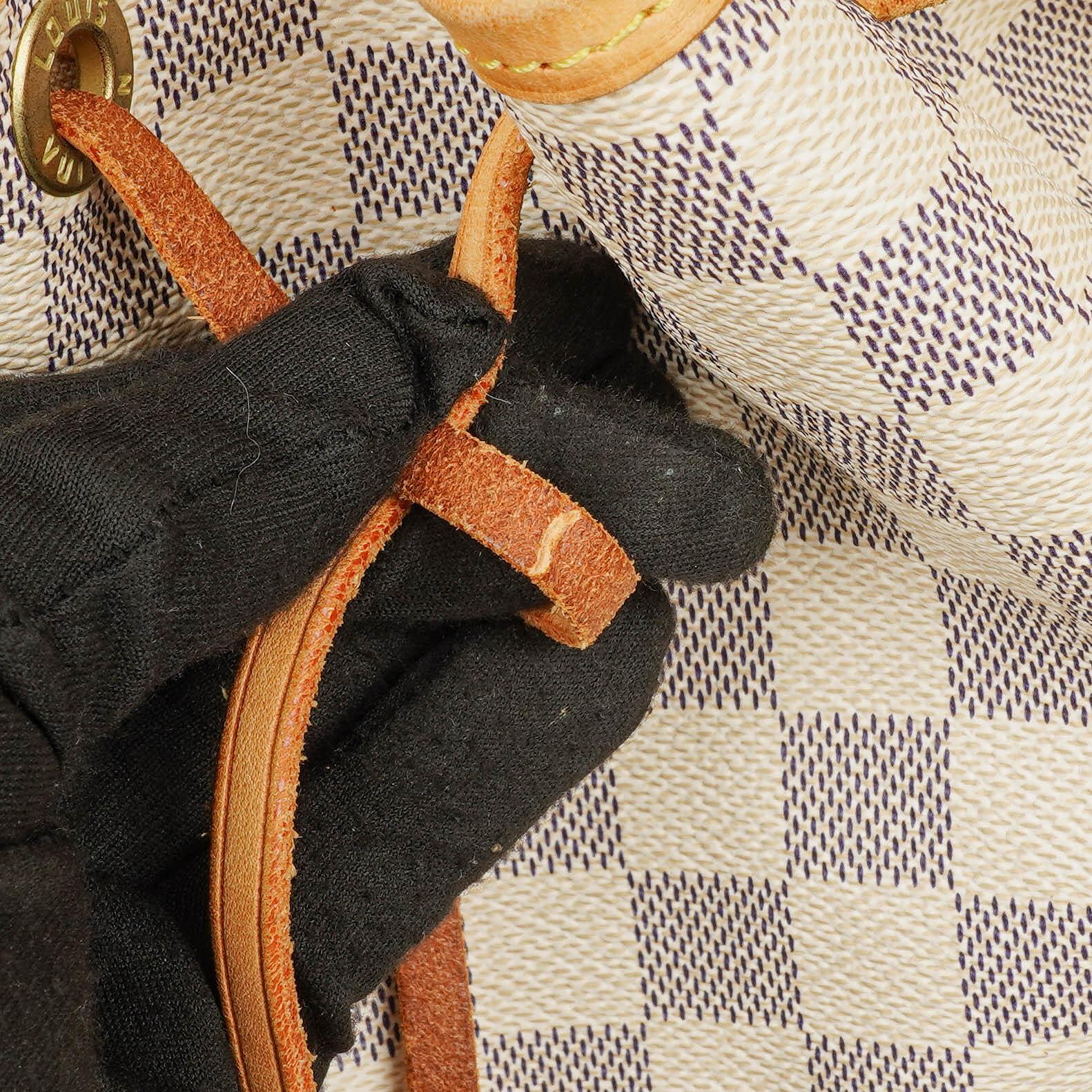 Louis Vuitton Noé Grande GM Schultertasche aus Damier Azur Canvas