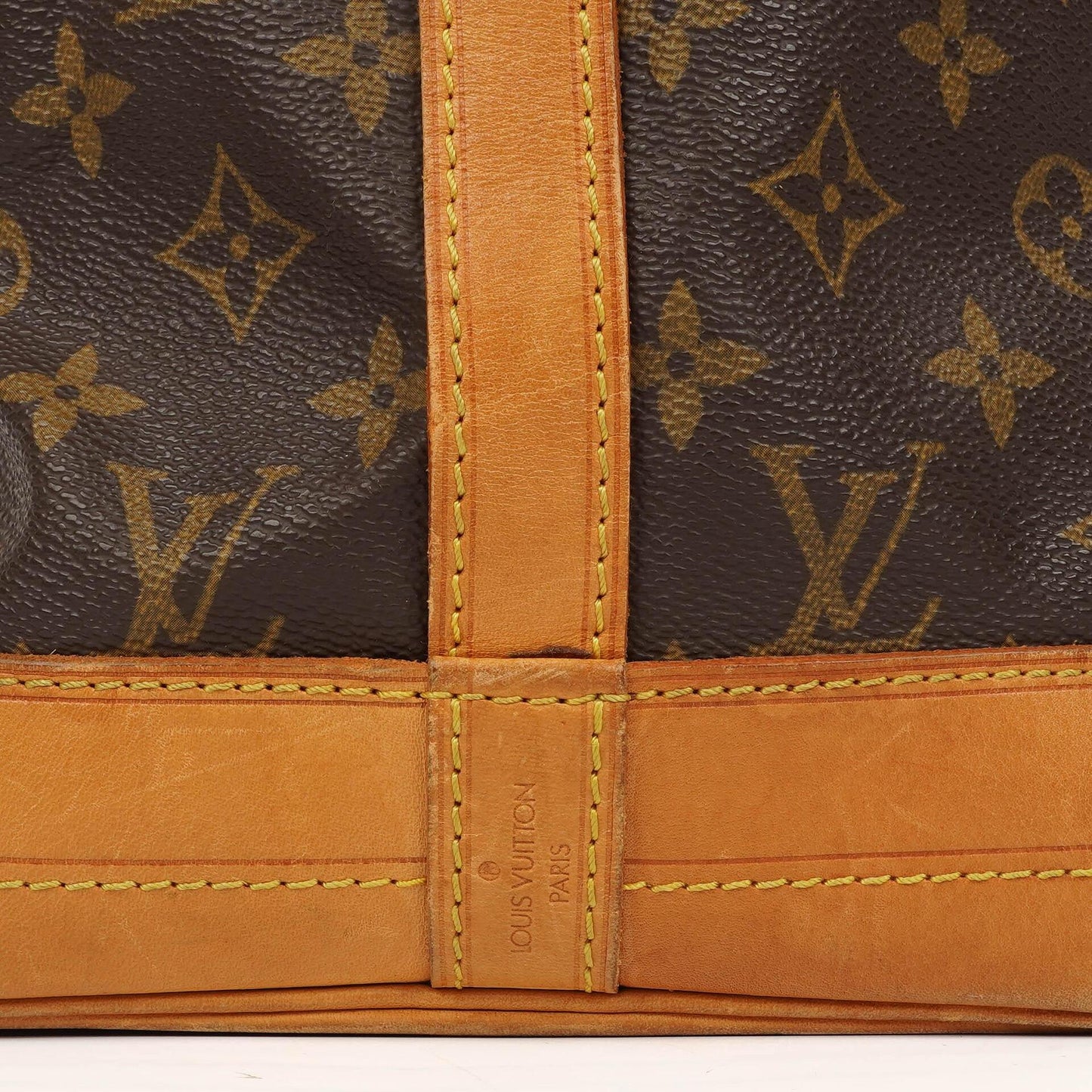 Louis Vuitton Noe Grande GM Monogram Canvas Schultertasche