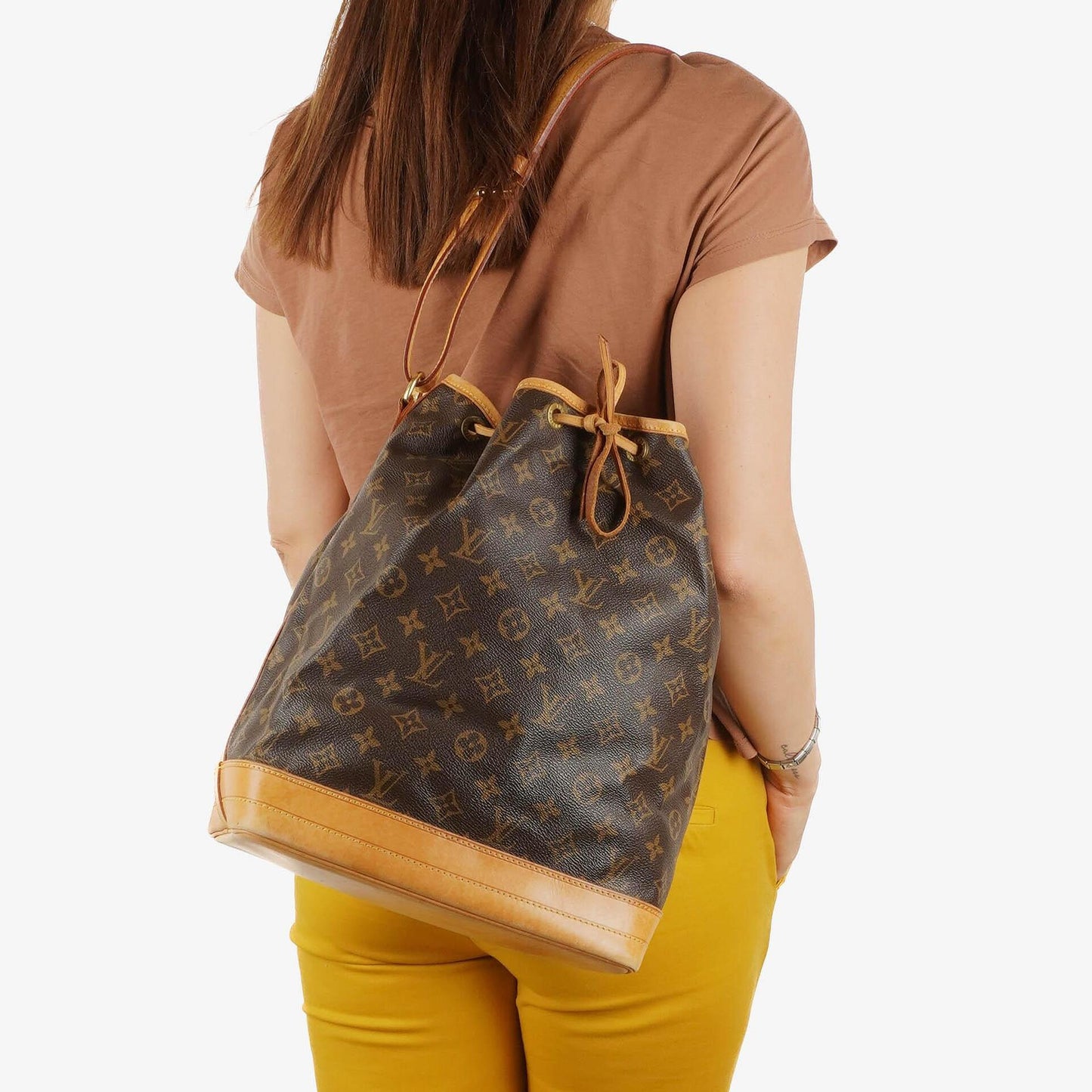 Louis Vuitton Noe Grande GM Monogram Canvas Schultertasche
