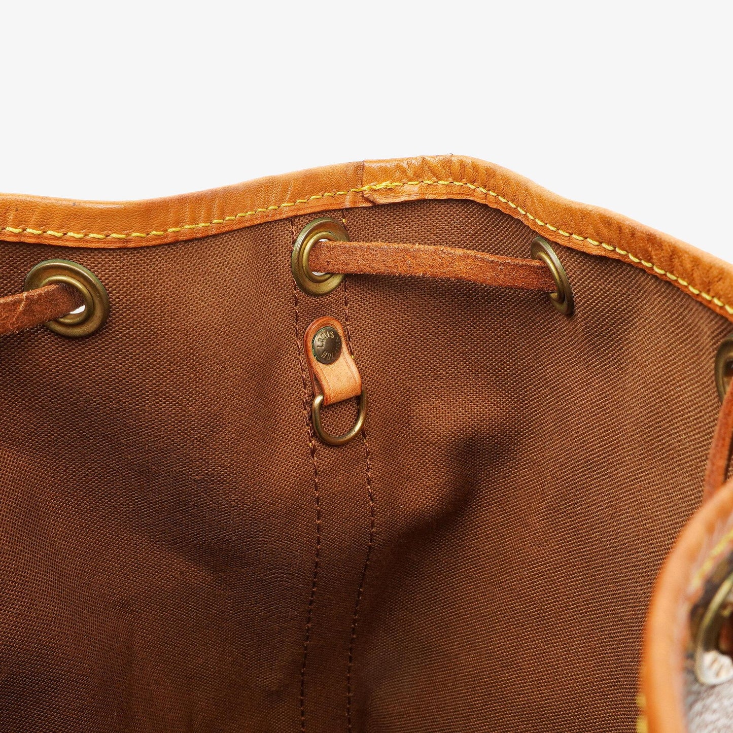 Louis Vuitton Noe Grande GM Monogram Canvas Schultertasche