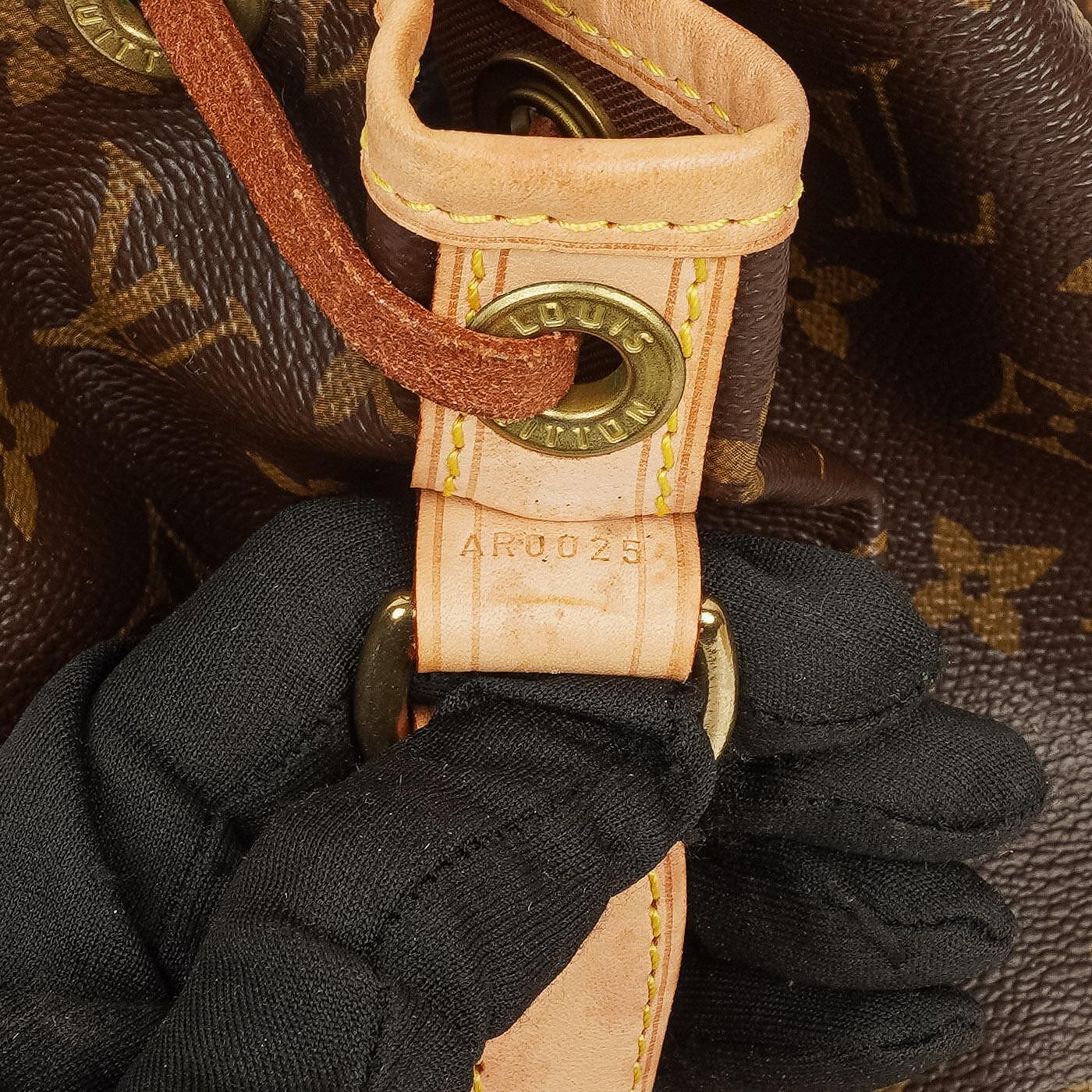 Louis Vuitton Noé Grand GM Schultertasche aus Monogram Canvas