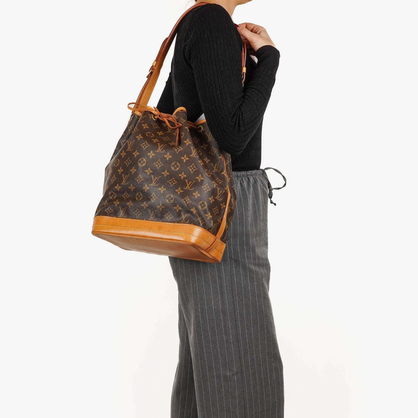 Louis Vuitton Noe Grande GM Monogram Canvas Schultertasche