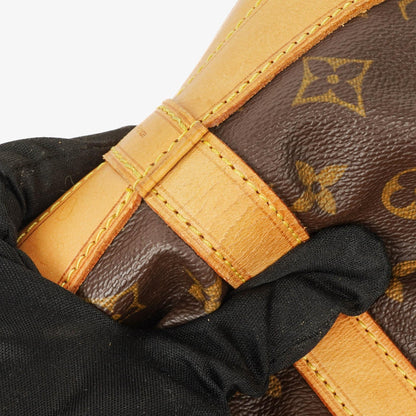 Louis Vuitton Noe Grande GM Schultertasche aus Monogram Canvas