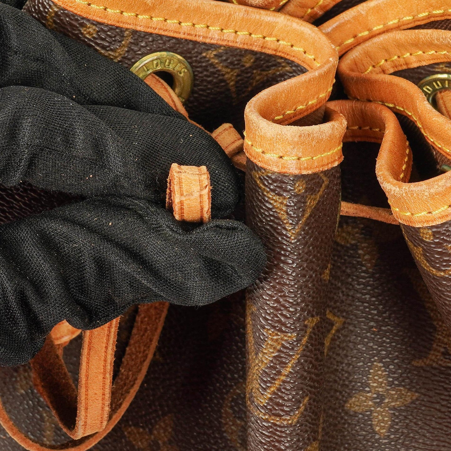 Louis Vuitton Noé Grande GM Schultertasche aus Monogram Canvas