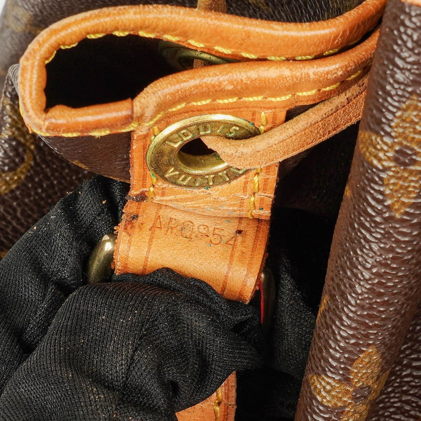 Louis Vuitton Noé Grande GM Schultertasche aus Monogram Canvas