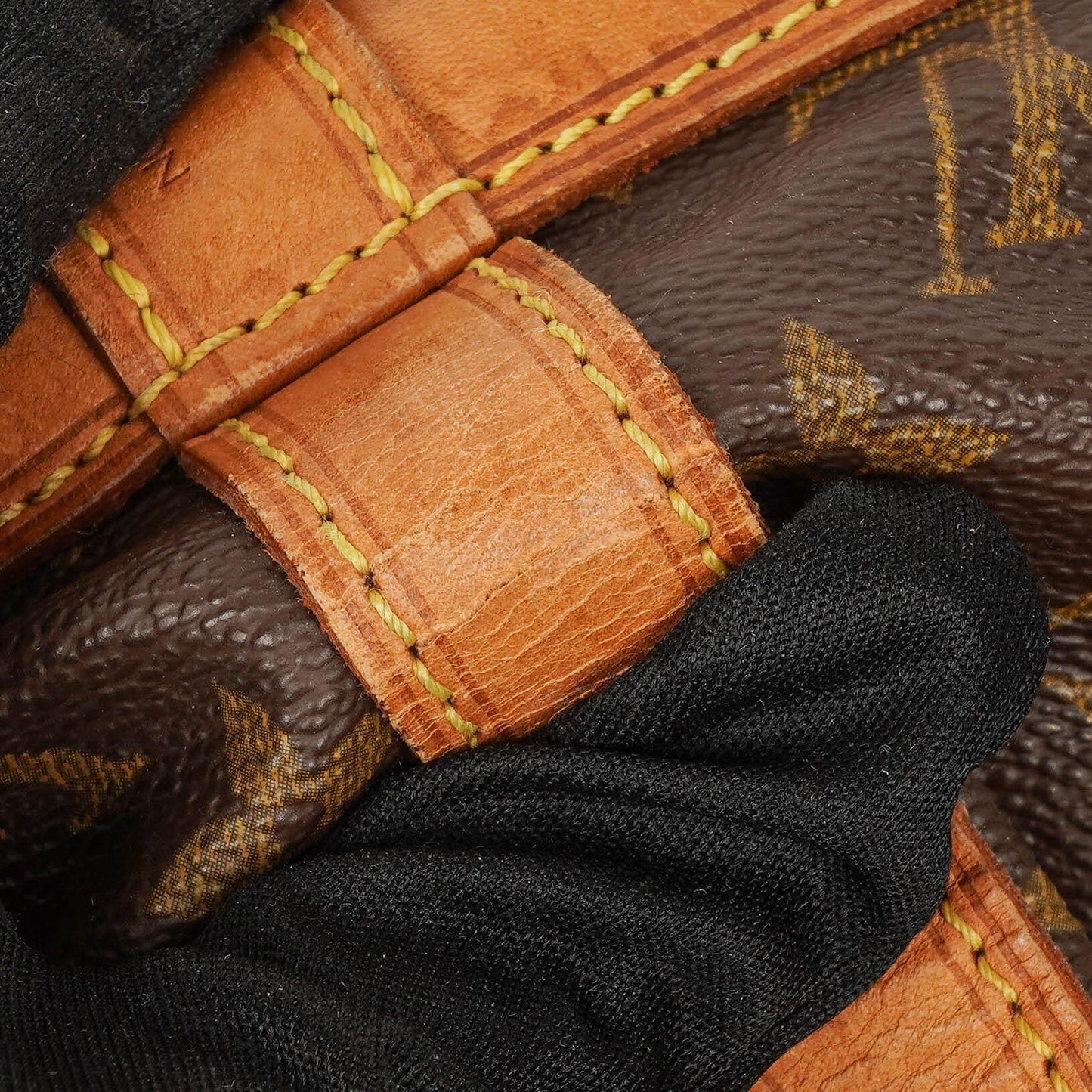 Louis Vuitton Noé Grande GM Schultertasche aus Monogram Canvas
