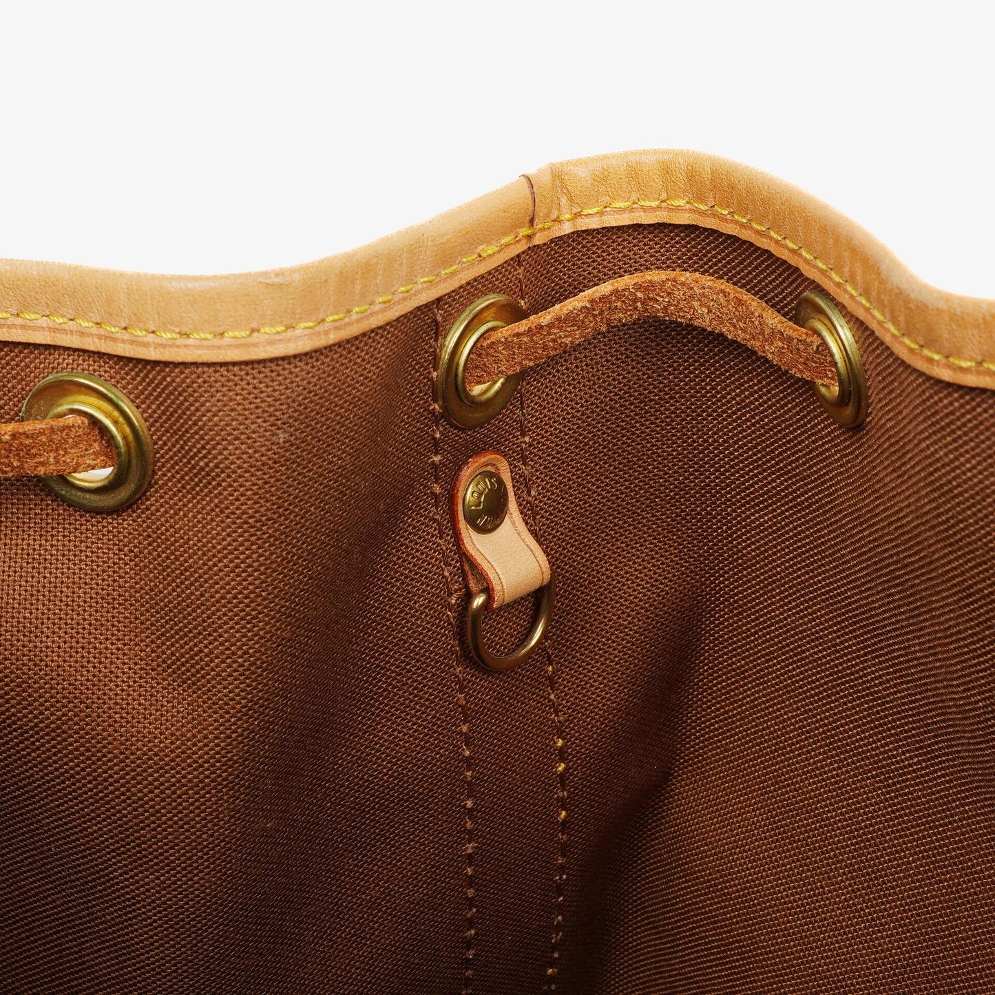 Louis Vuitton Noe Grande GM Schultertasche aus Monogram Canvas