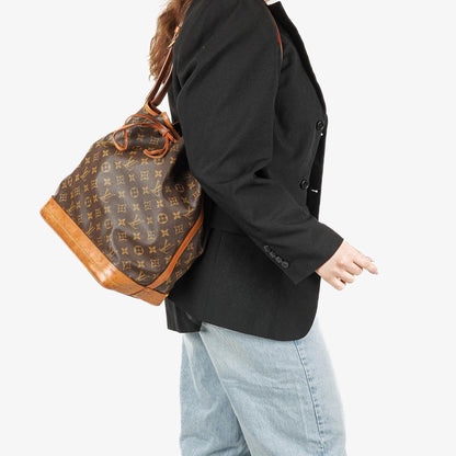 Louis Vuitton Noe Grande GM Monogram Canvas Schultertasche