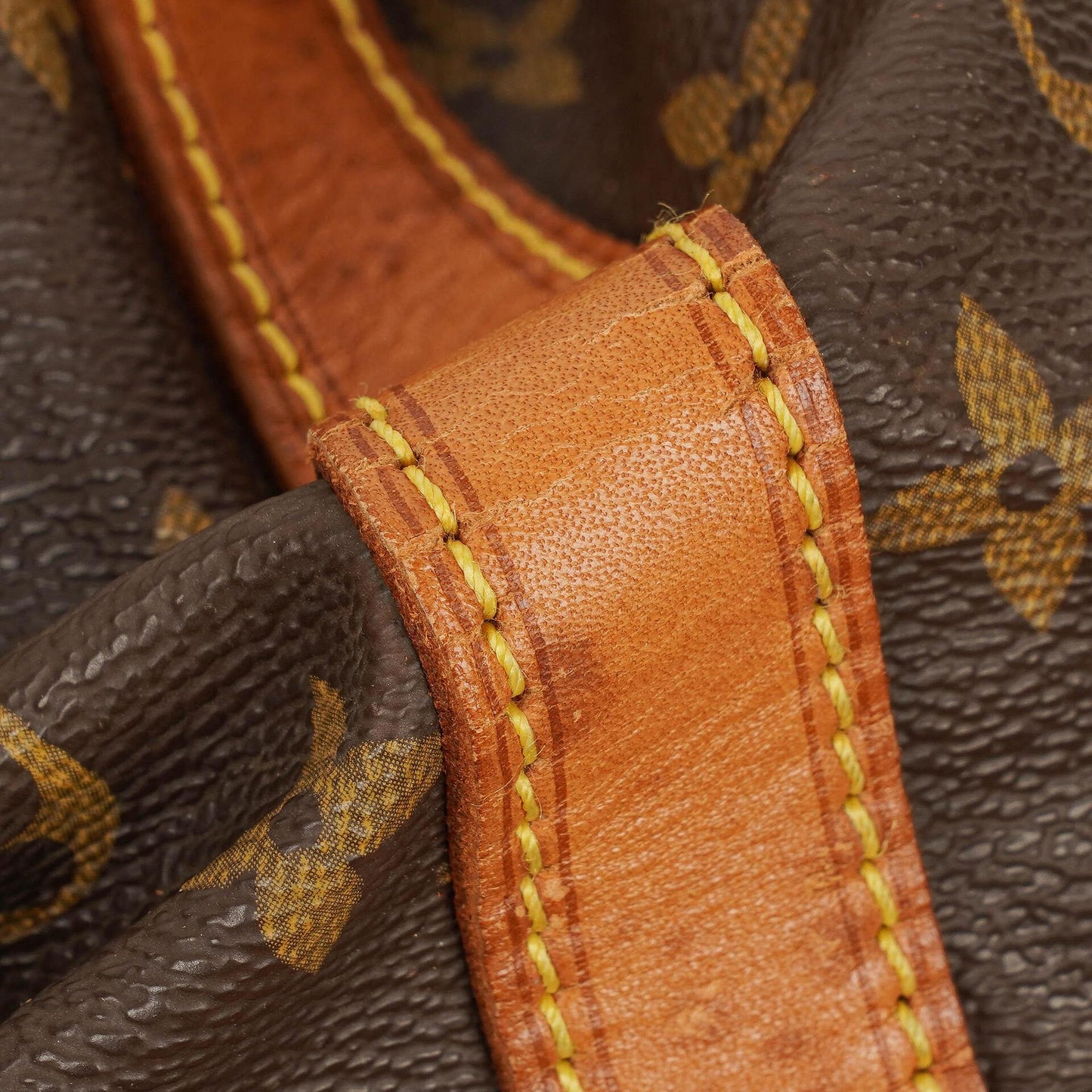 Louis Vuitton Noe Grande GM Monogram Canvas Schultertasche