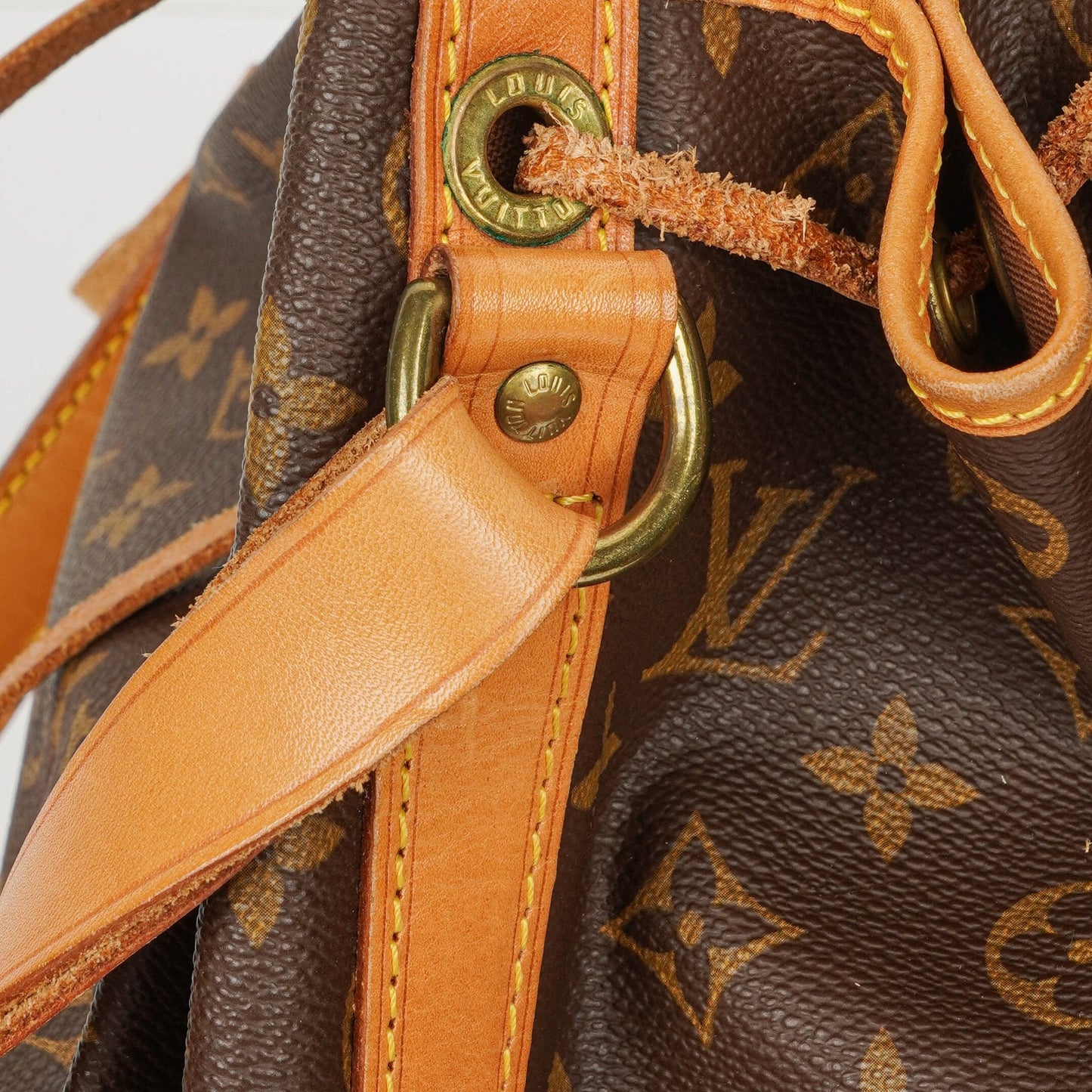 Louis Vuitton Noe Grande GM Schultertasche aus Monogram Canvas