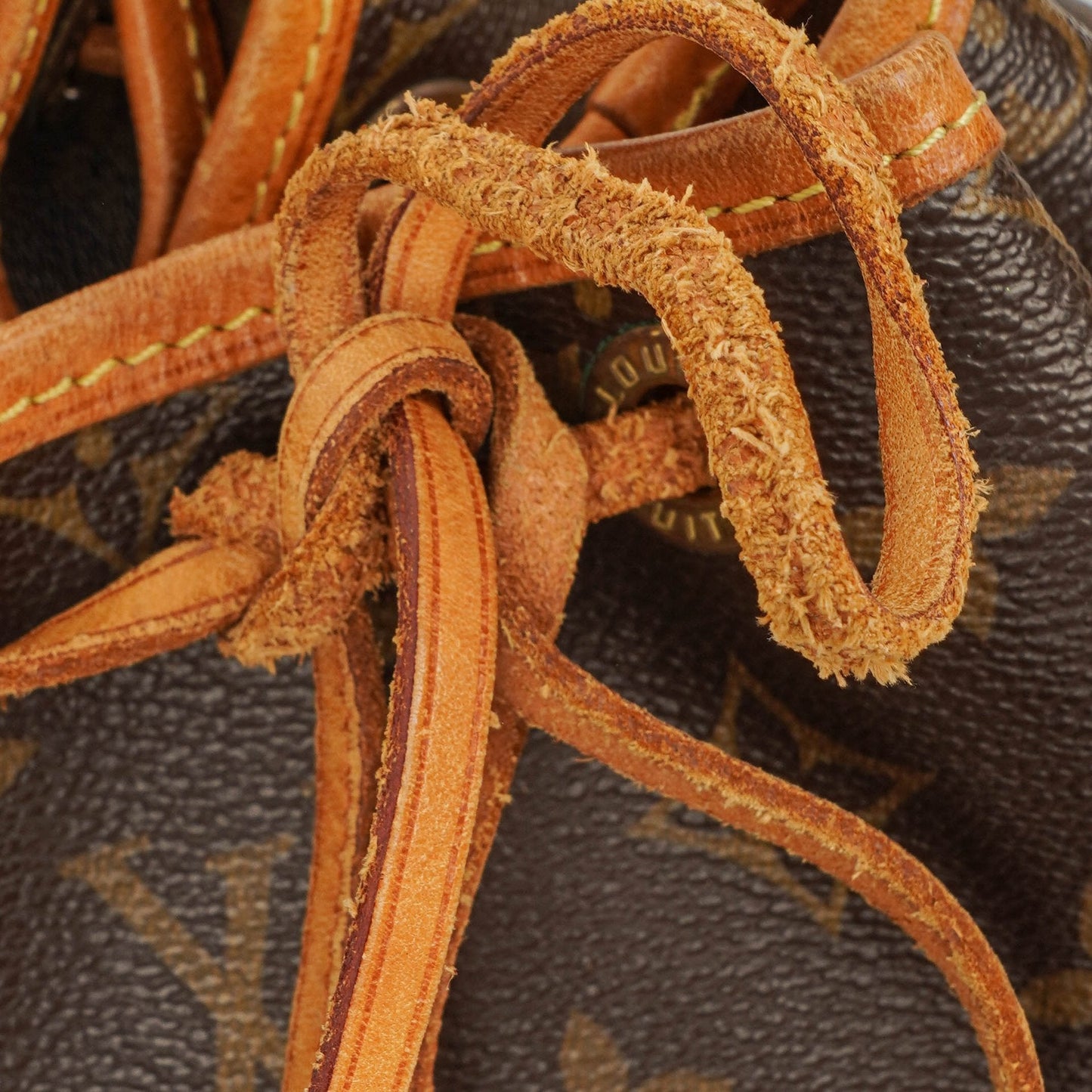 Louis Vuitton Noé Grande GM Schultertasche aus Monogram Canvas