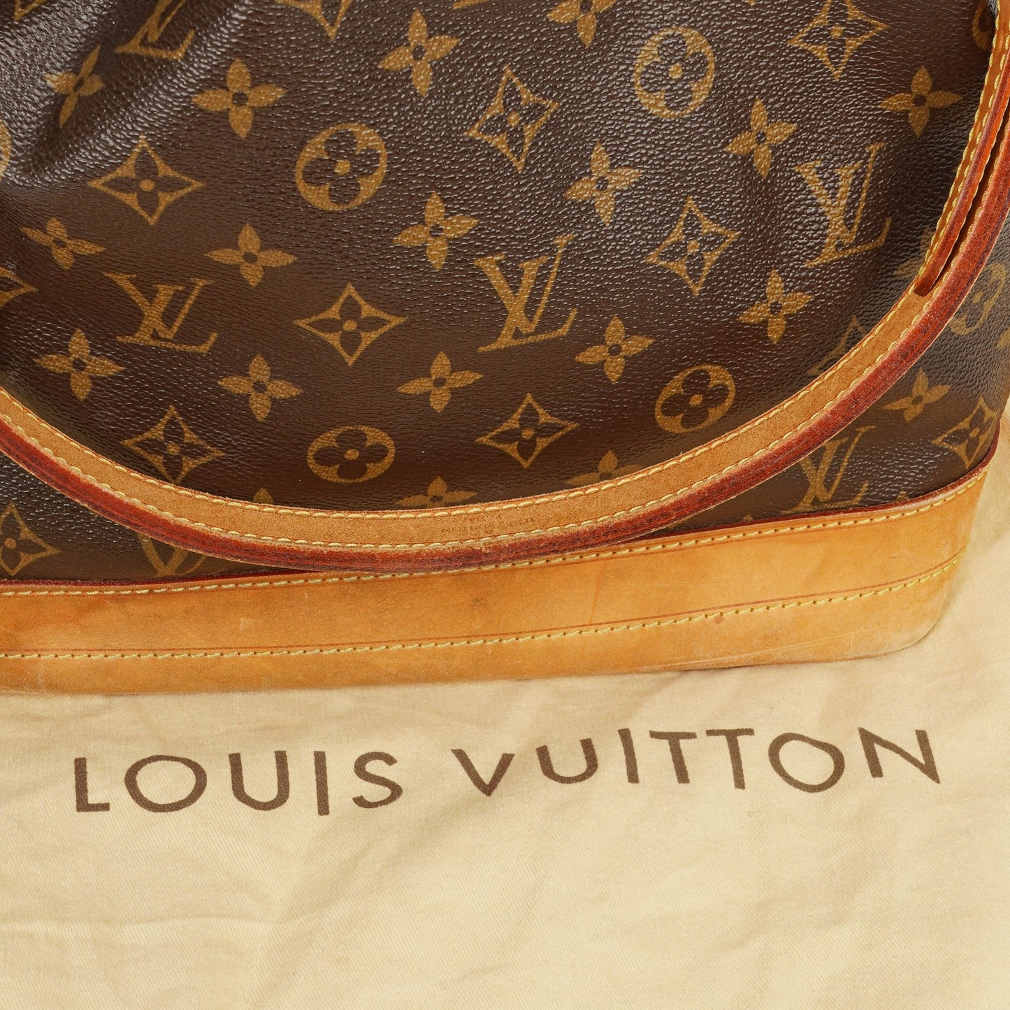 Louis Vuitton Noé Grande GM Schultertasche aus Monogram Canvas