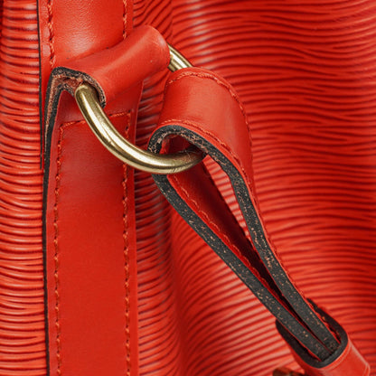 Louis Vuitton Noe Grande GM Schultertasche aus rotem Epi Leder