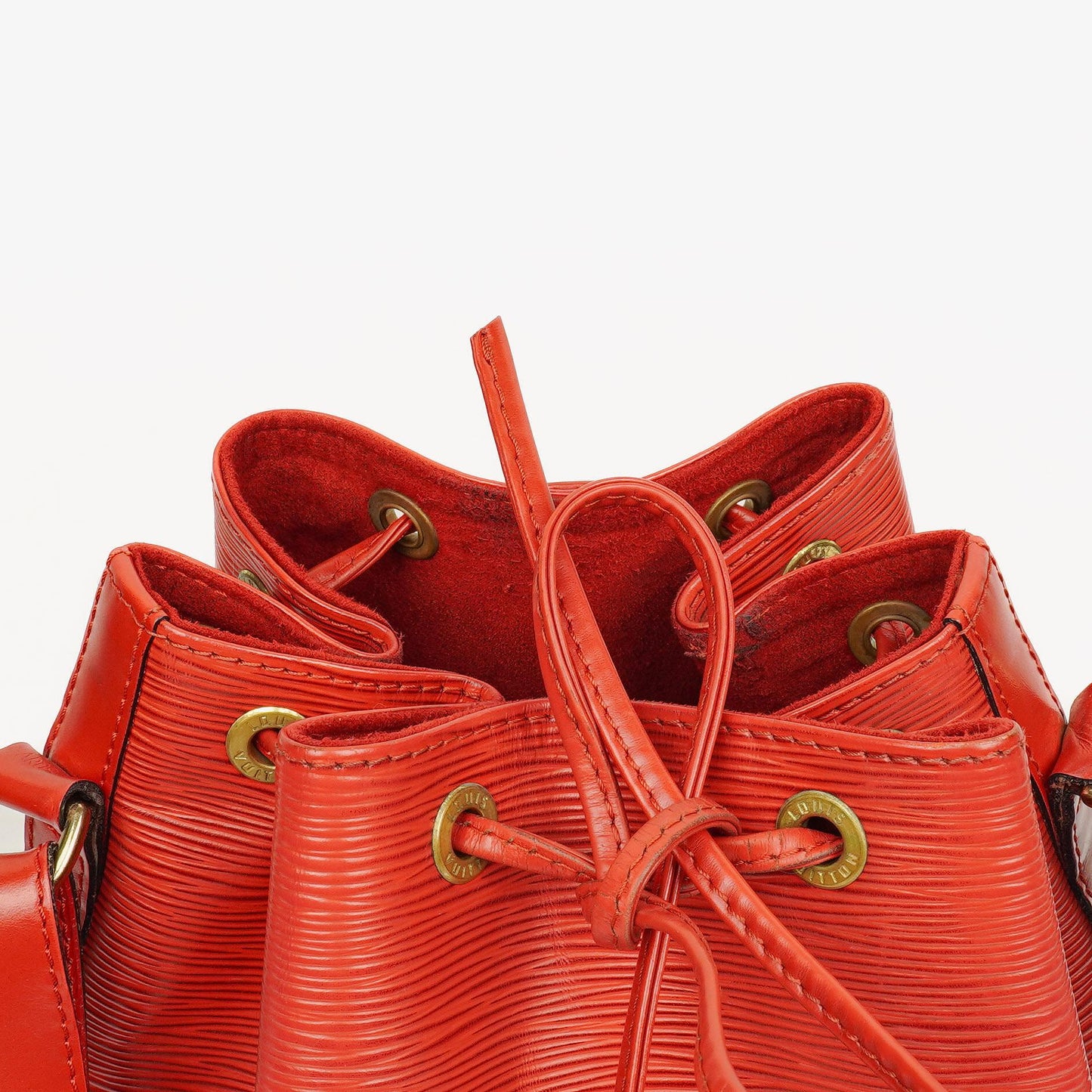 Louis Vuitton Noe Grande GM Schultertasche aus rotem Epi Leder