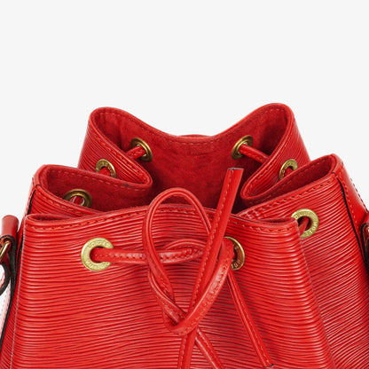 Louis Vuitton Noe Grande GM Schultertasche aus rotem Epi Leder