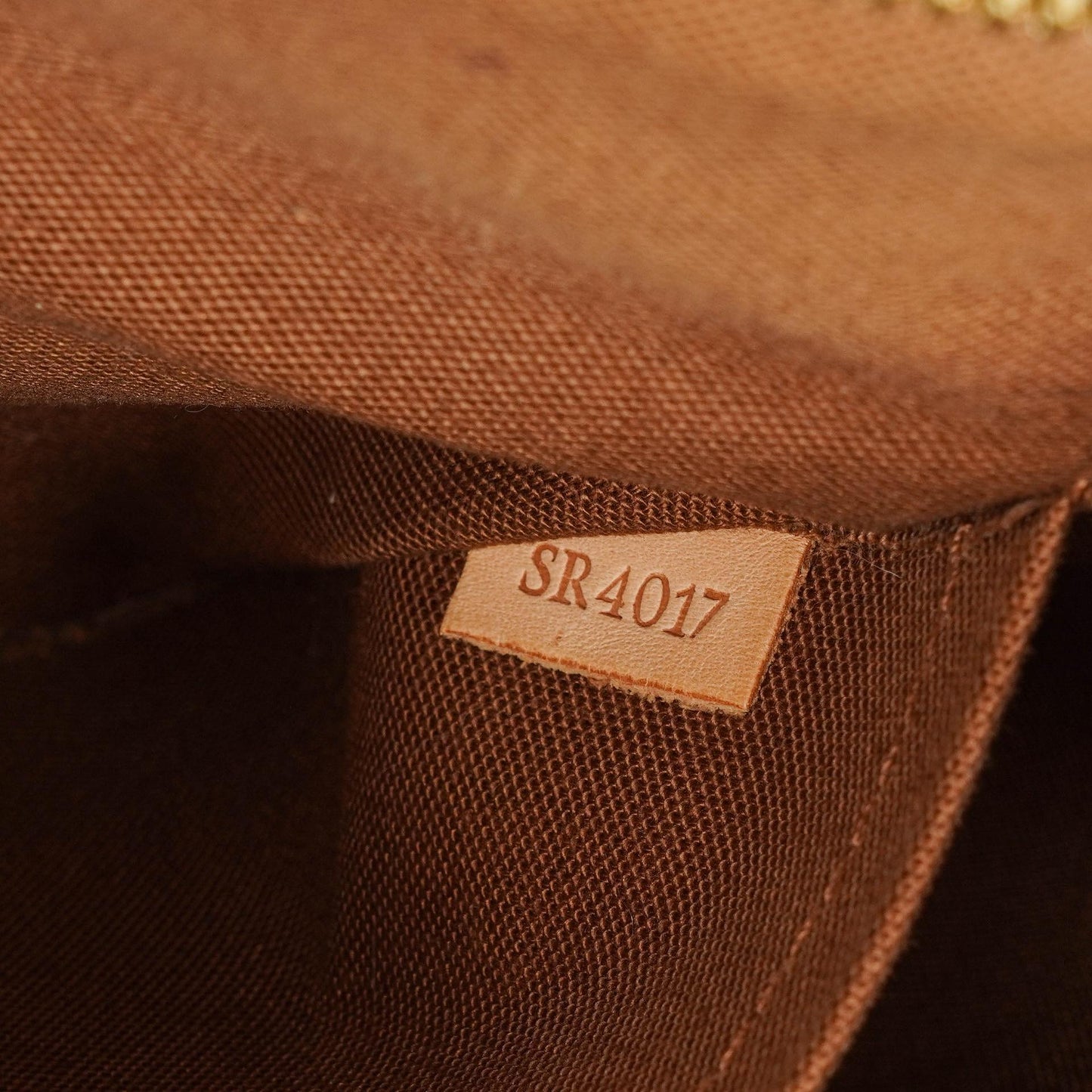 Louis Vuitton Palermo PM Schultertasche aus Monogram Canvas