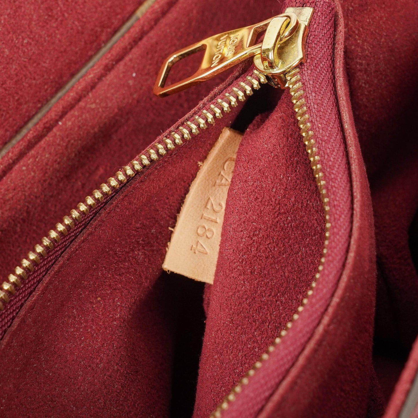 Louis Vuitton Pallas Tasche aus Monogram Canvas in Aurore