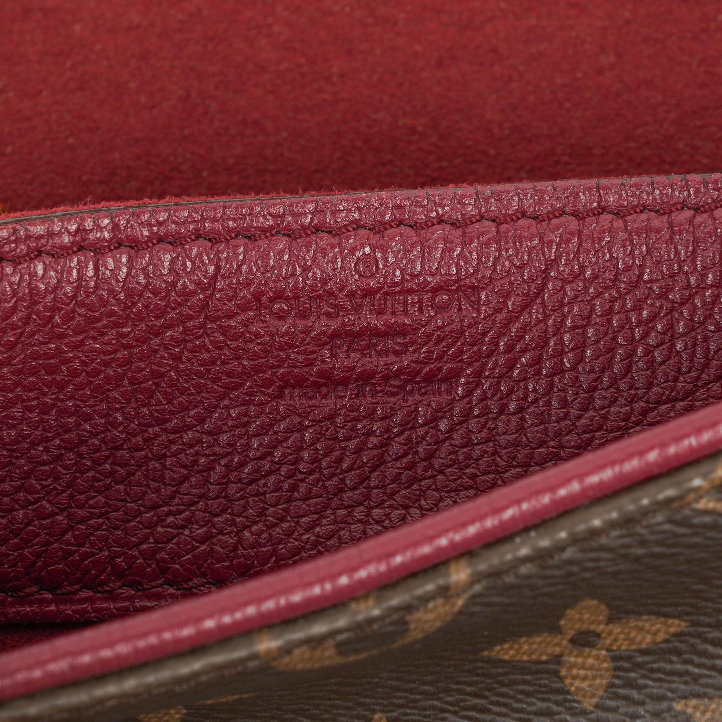 Louis Vuitton Pallas Tasche aus Monogram Canvas in Aurore
