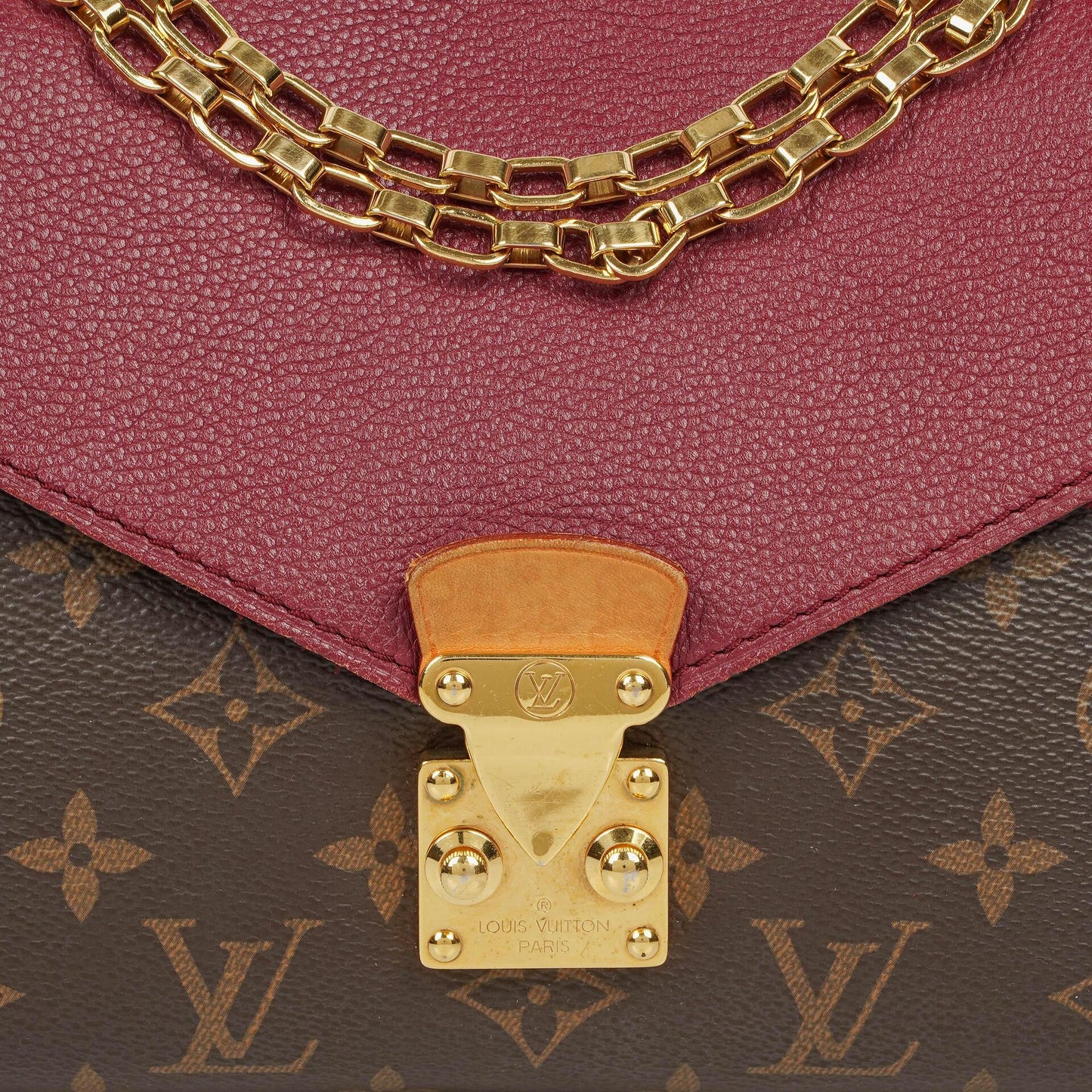 Louis Vuitton Pallas Tasche aus Monogram Canvas in Aurore