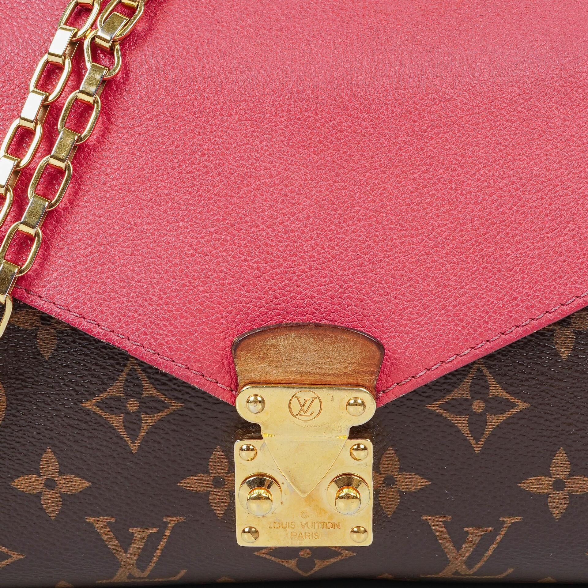 Louis Vuitton Pallas Rose Litchi Chain Tasche aus Monogram Canvas
