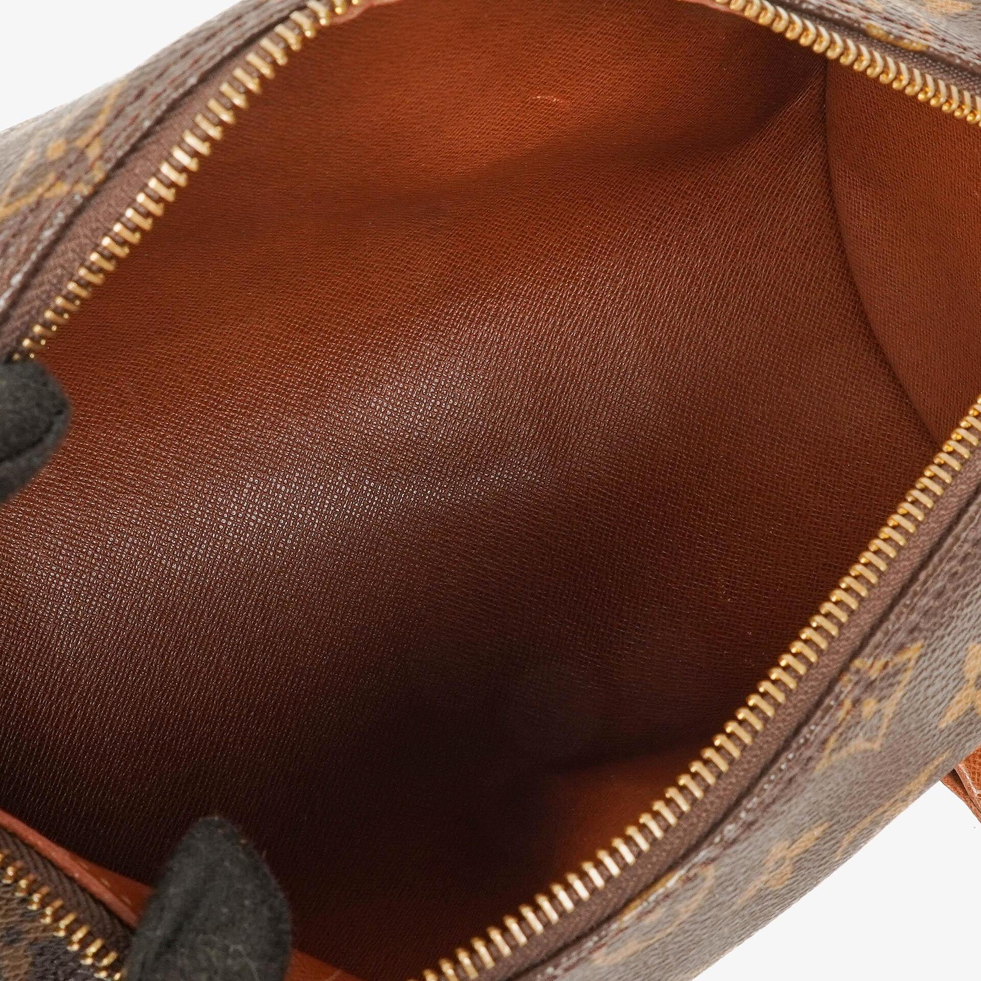 Louis Vuitton Papillon 25 Vintage Handtasche aus Monogram Canvas