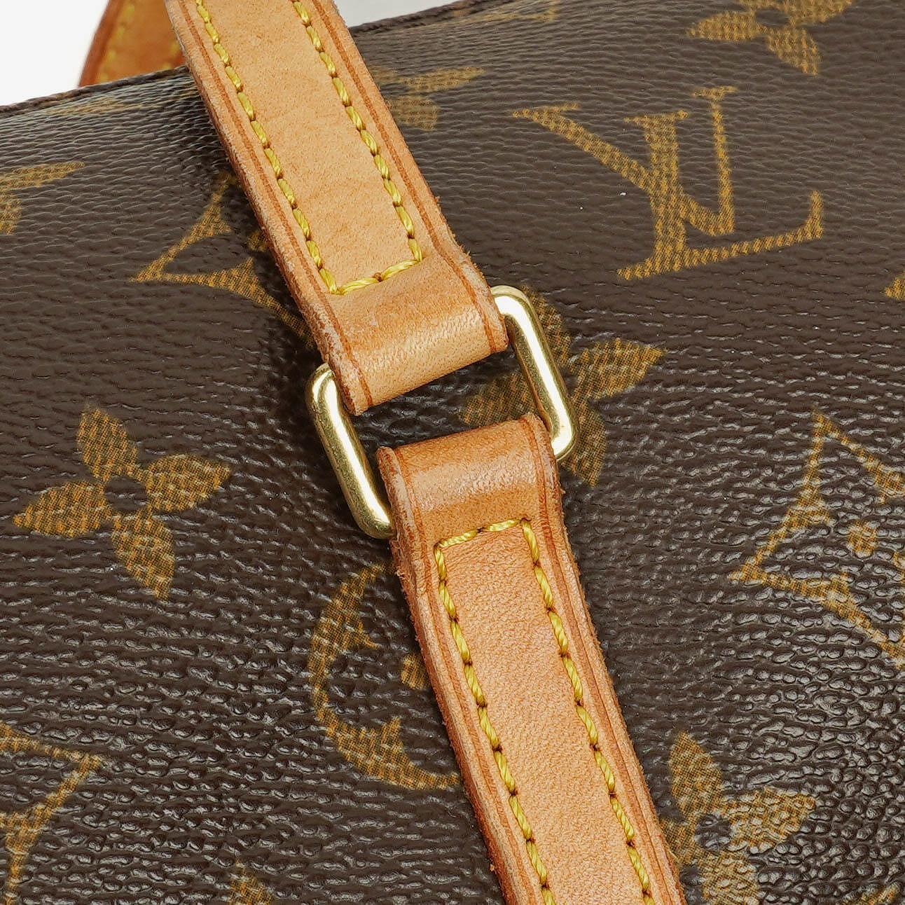 Louis Vuitton Vintage Papillon 25 Handtasche aus Monogramm Canvas