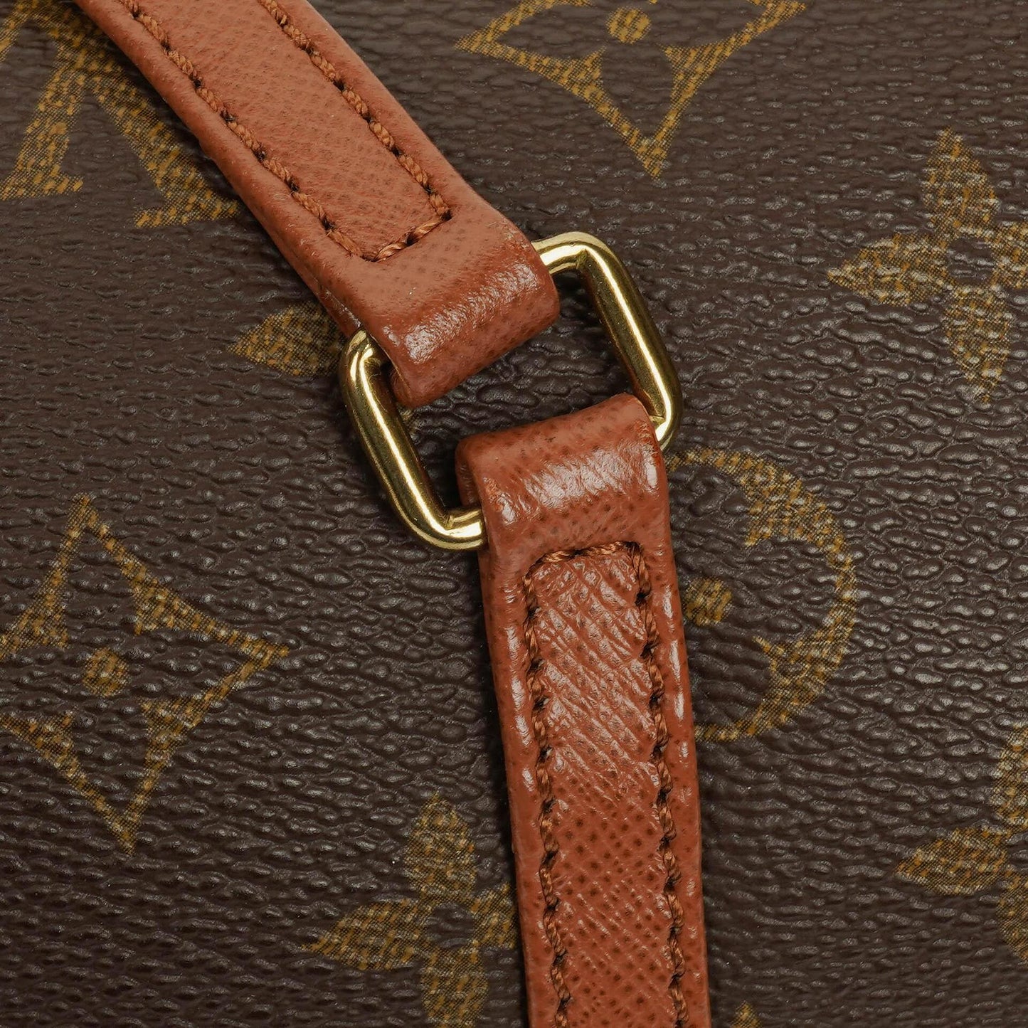Louis Vuitton Vintage Papillon 25 Handtasche aus Monogram Canvas