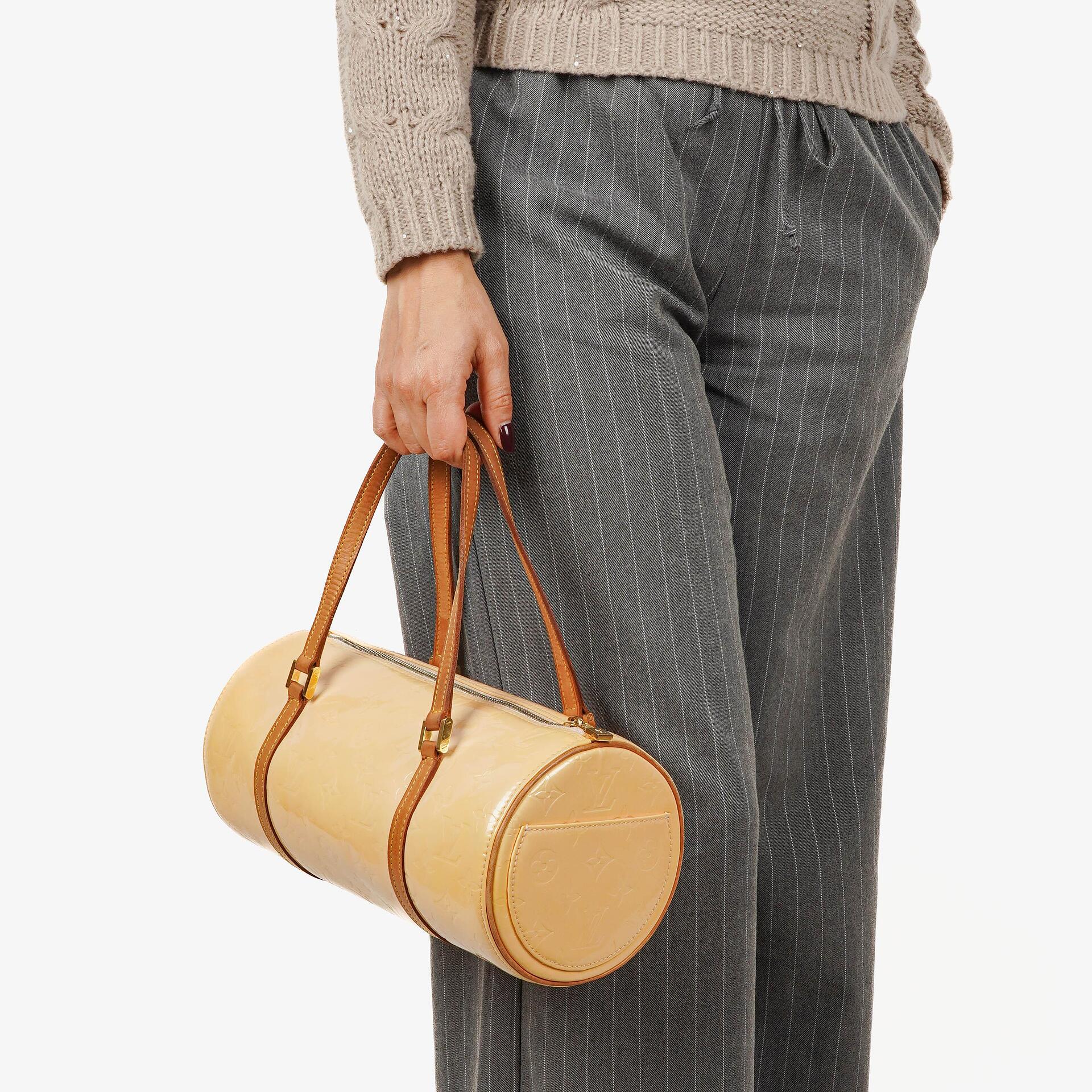 Louis Vuitton Papillon 30 Bedford Tasche aus cremebeigem Monogram Vernis Leder