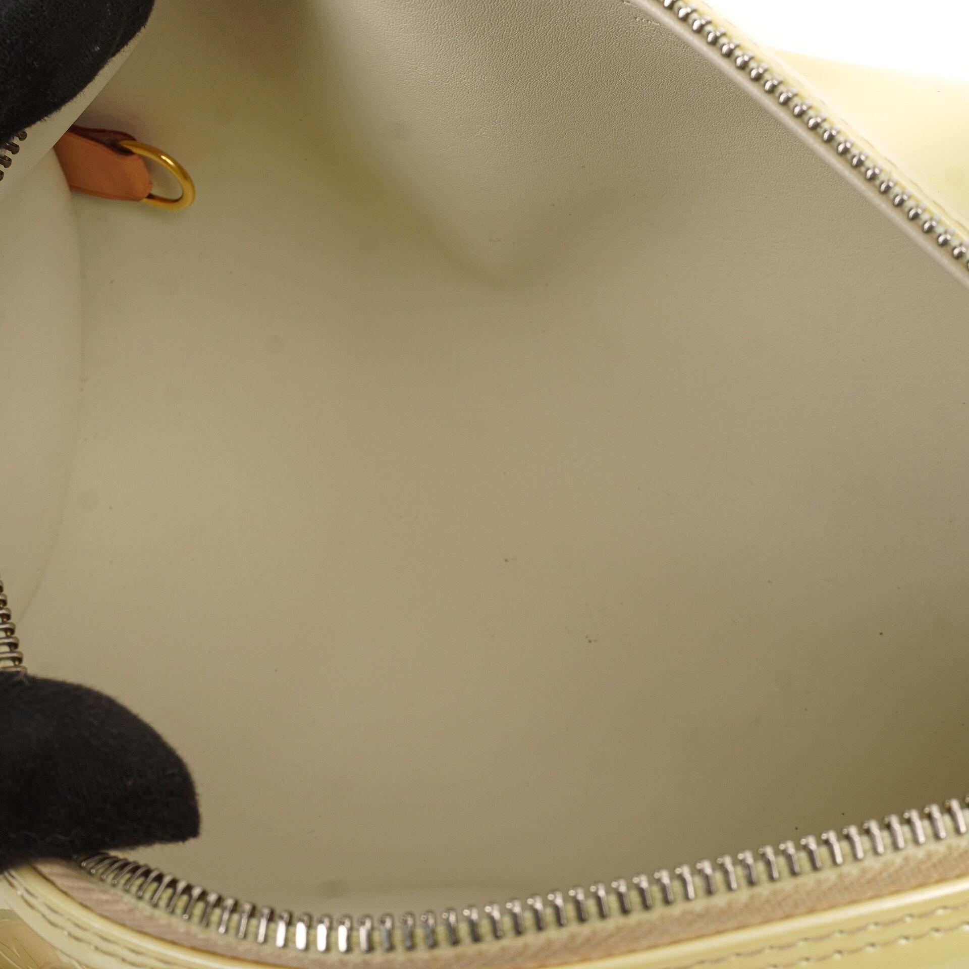 Louis Vuitton Papillon 30 Bedford Perle Monogram Vernis Leder Handtasche