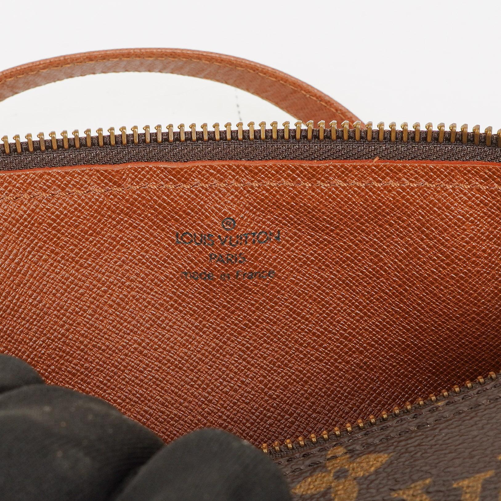 Louis Vuitton Papillon 30 Vintage Handtasche aus Monogram Canvas