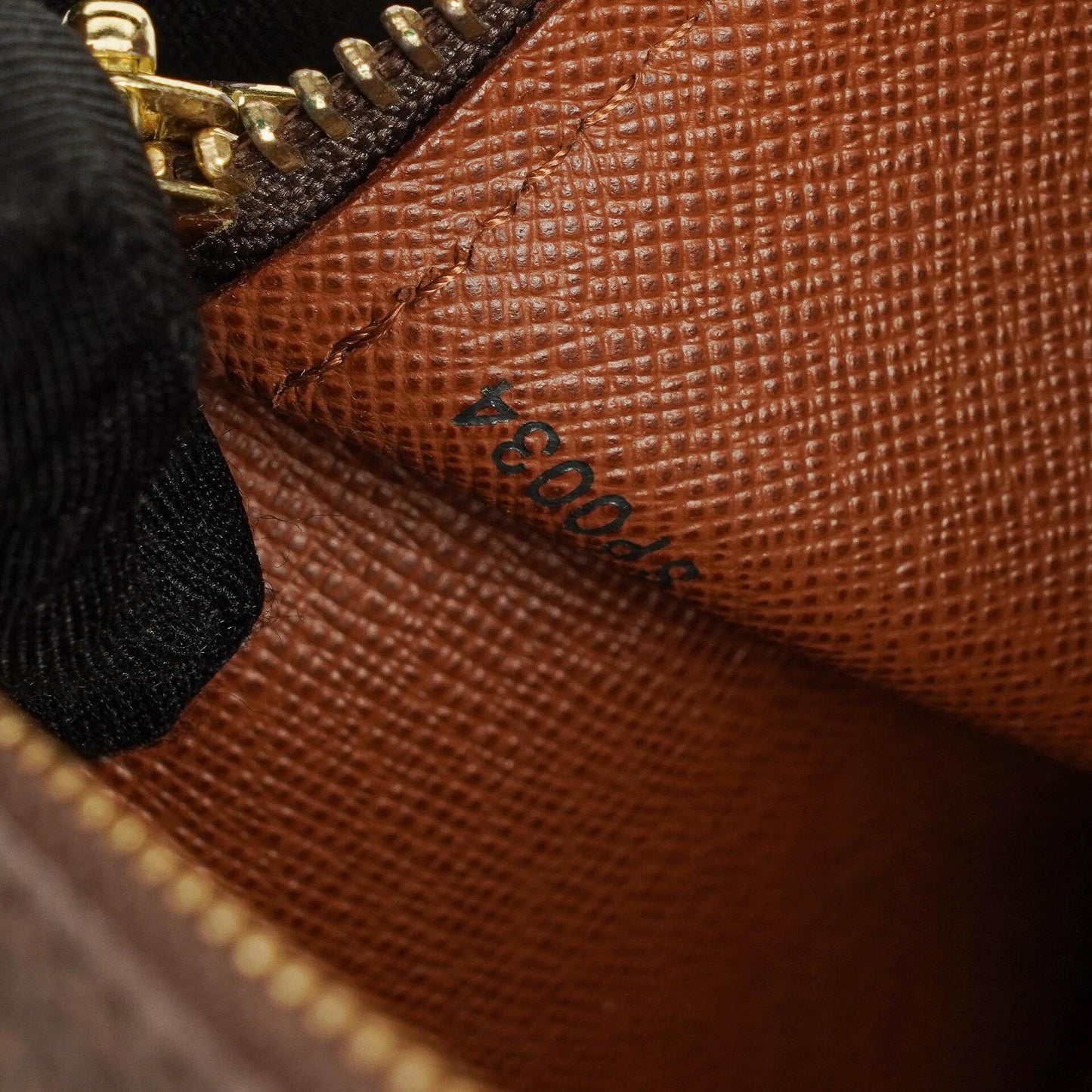 Louis Vuitton Papillon 30 Vintage Monogram Canvas Handtasche