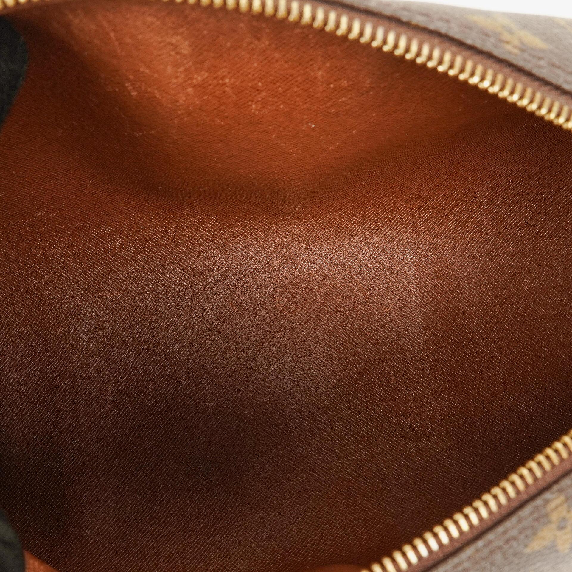 Louis Vuitton Papillon 30 Vintage Handtasche aus Monogram Canvas mit Mini Papillon Pochette