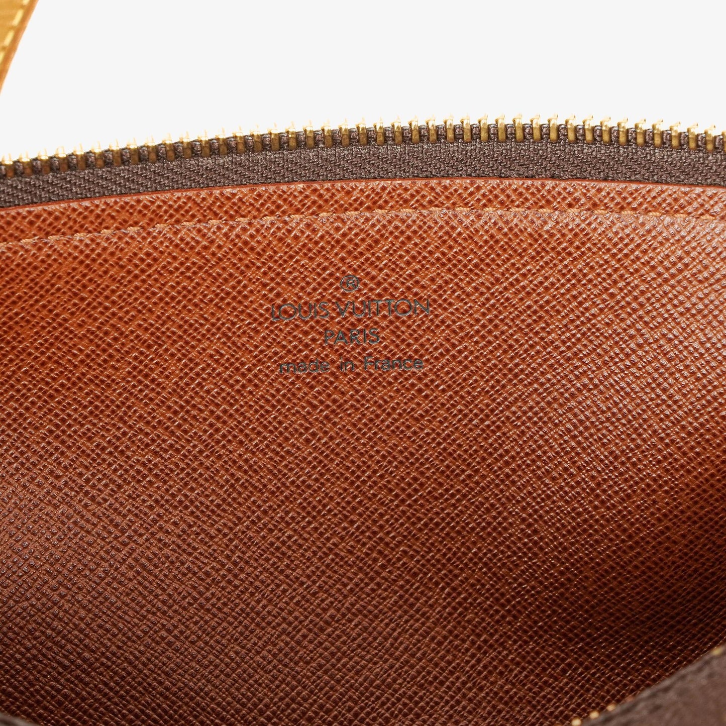Louis Vuitton Papillon 30 Vintage Handtasche aus Monogram Canvas mit Mini Papillon Pochette